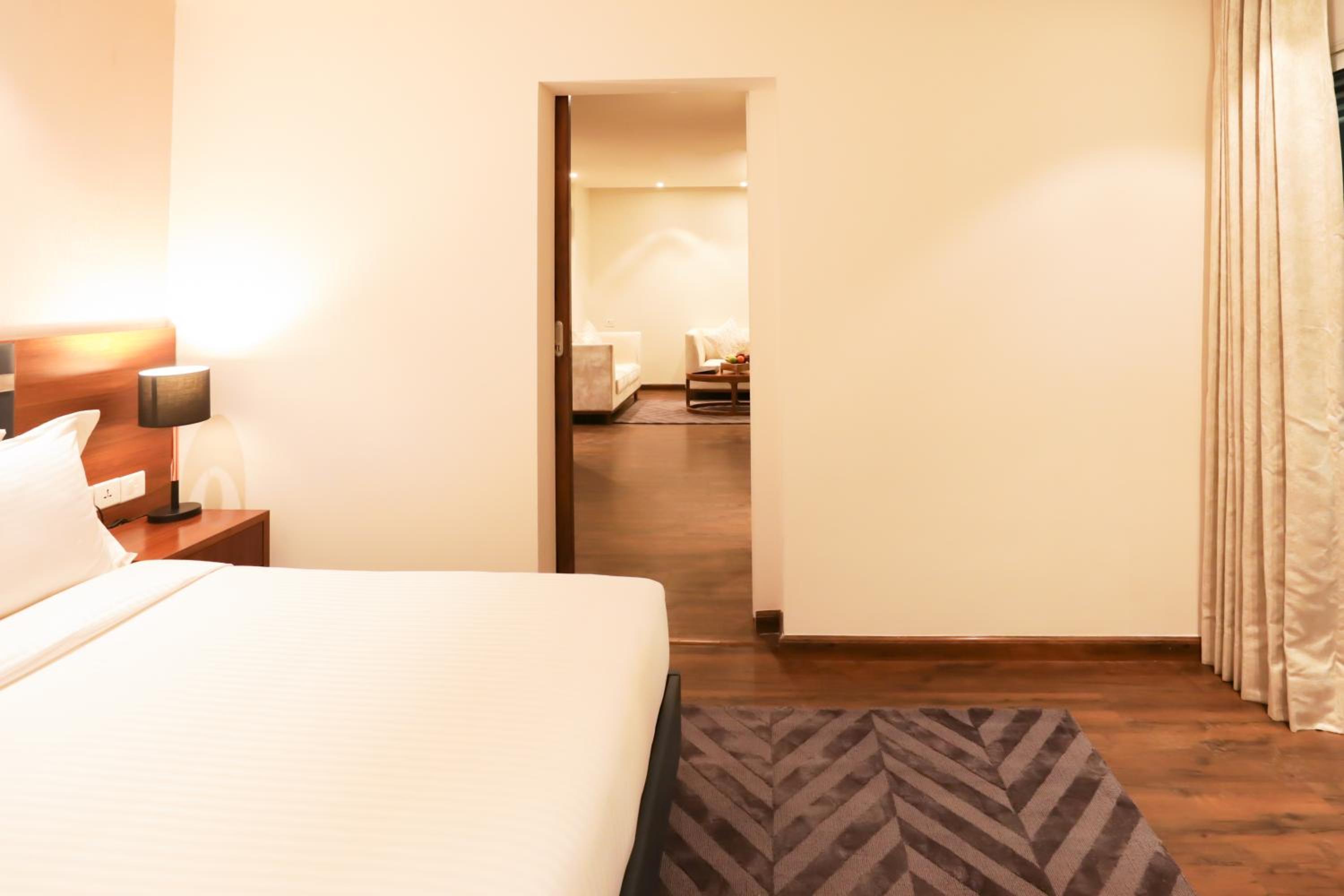 Suite with Terrace - Photo 2