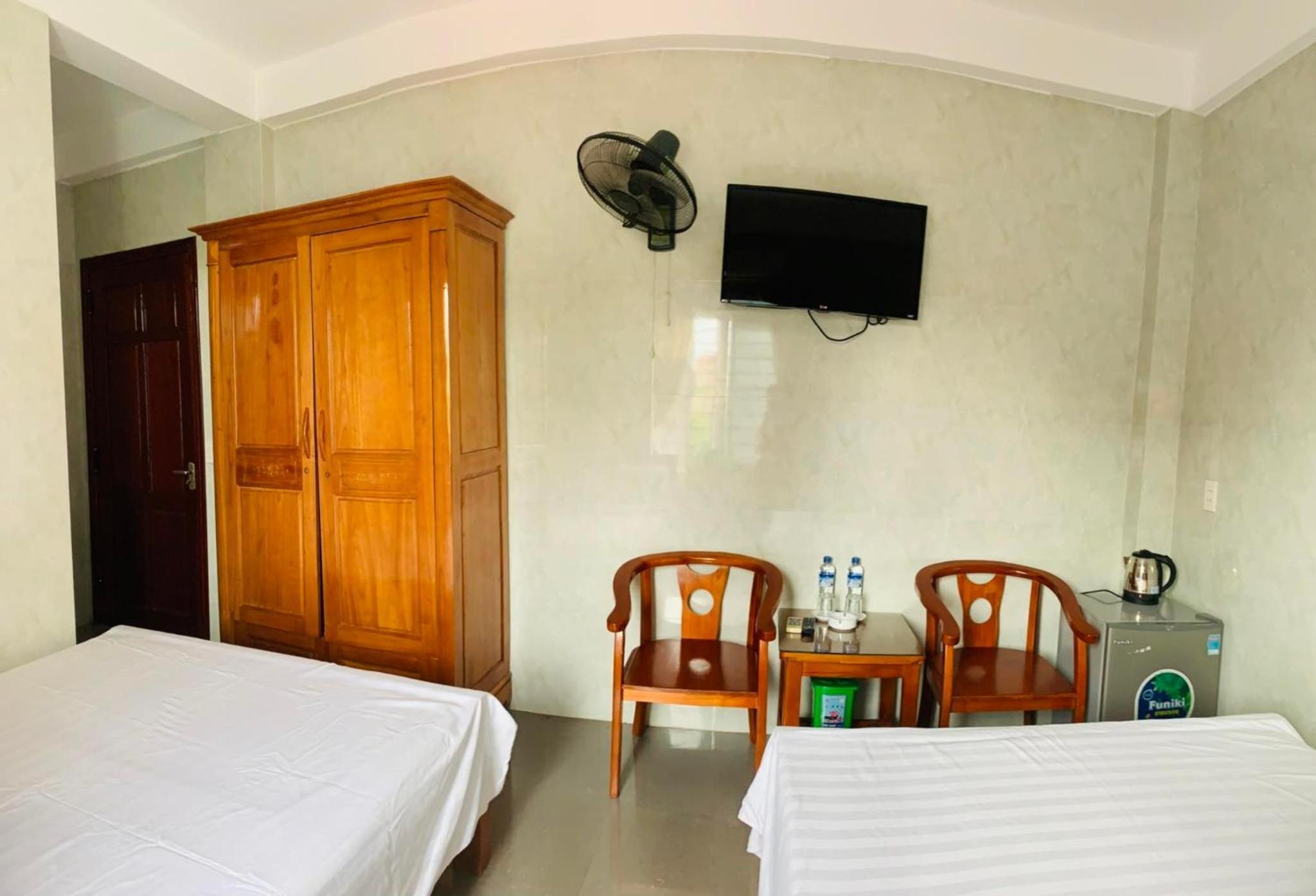 Budget Twin Room photo 2