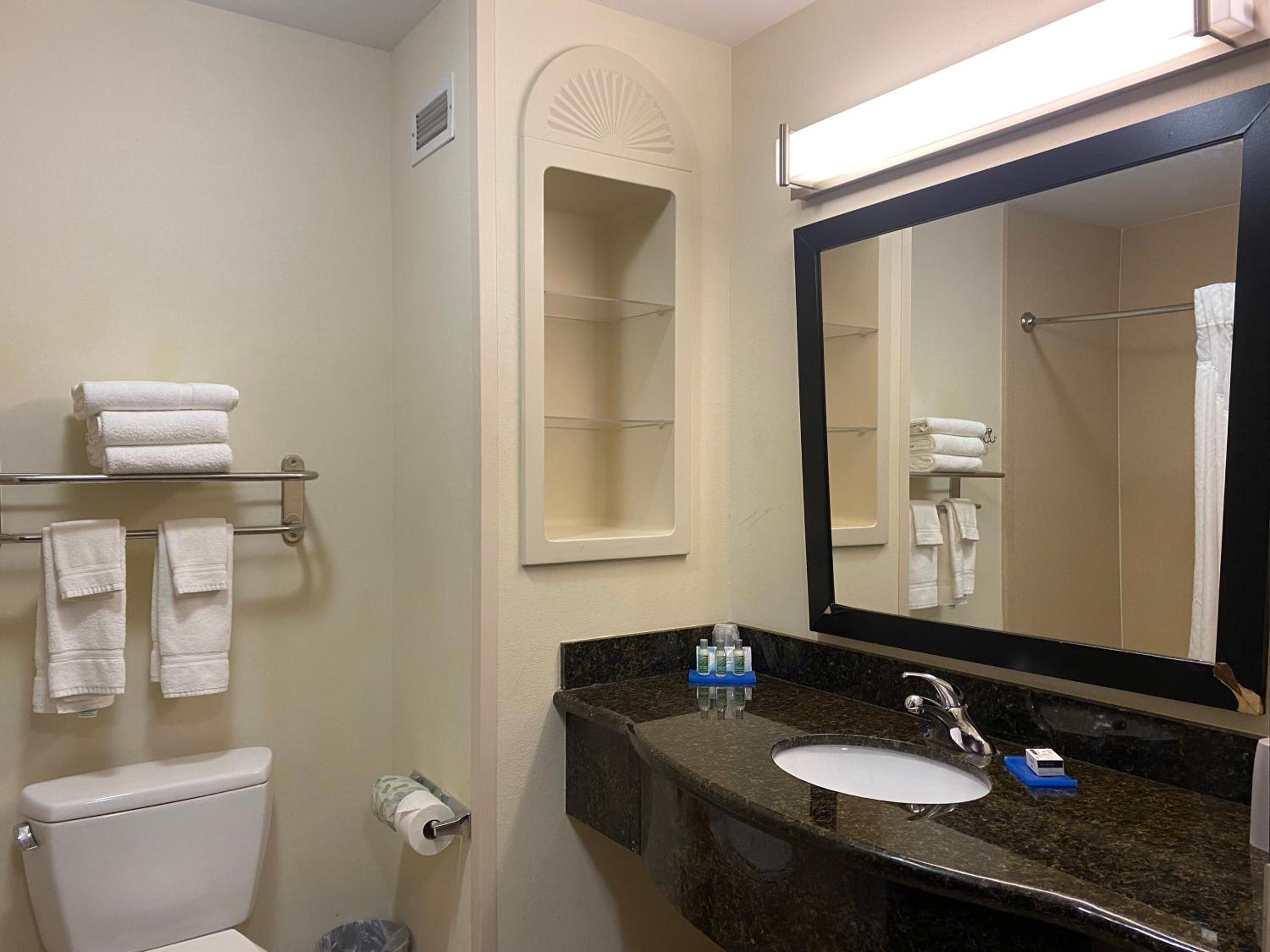 Standard Room - Photo 4