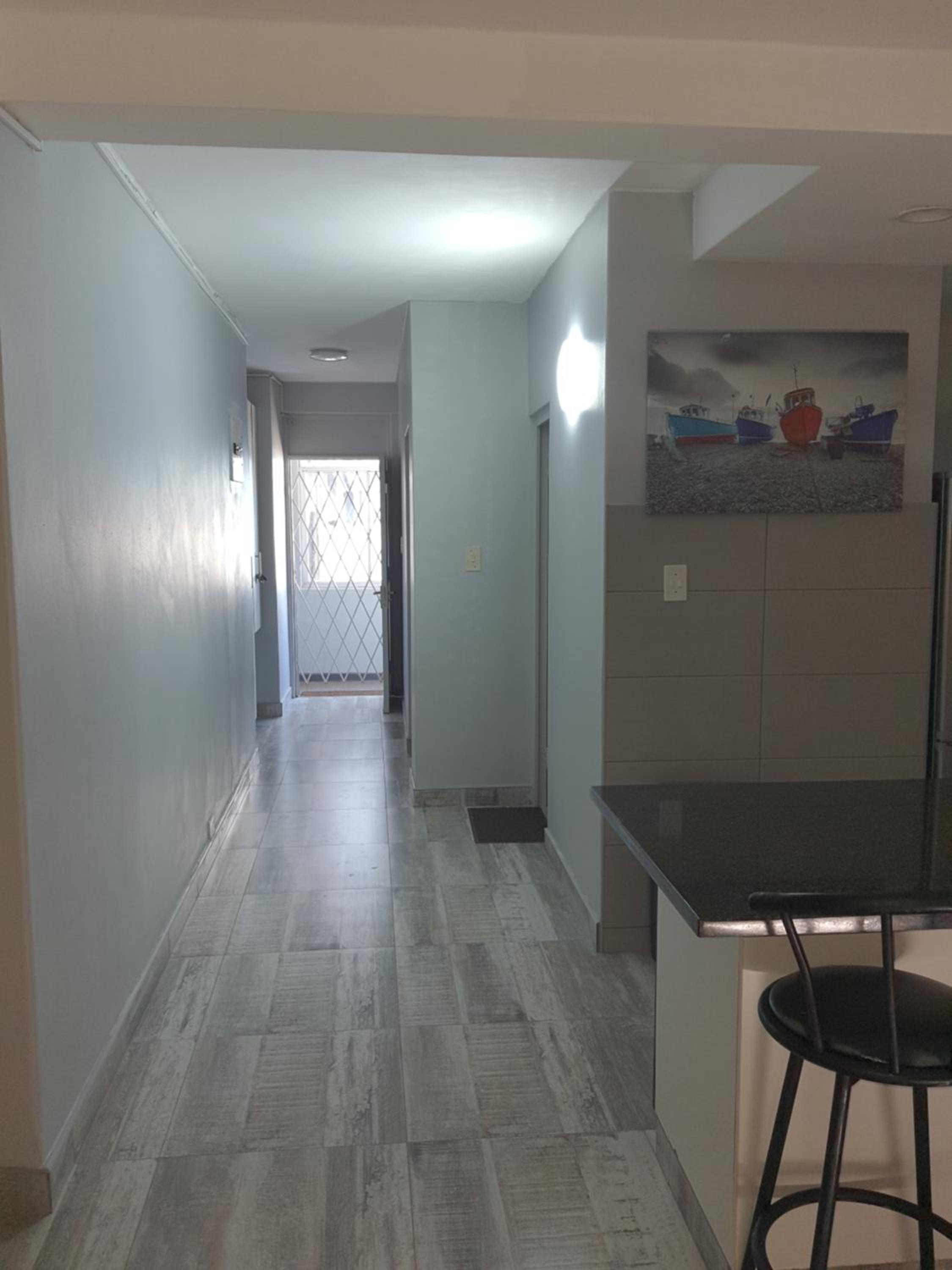 One-Bedroom Apartment - Photo 29