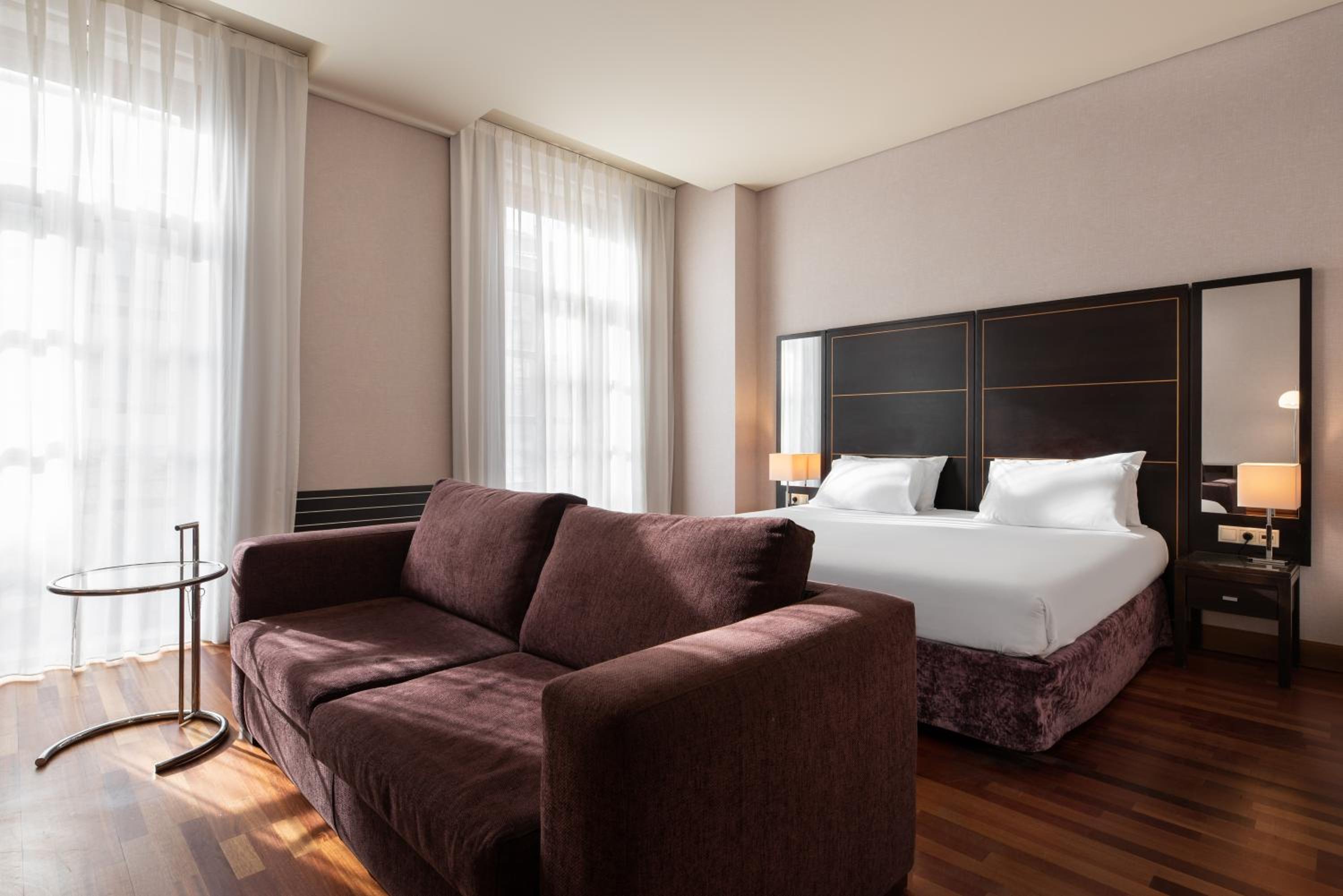 Junior Suite - Photo 1