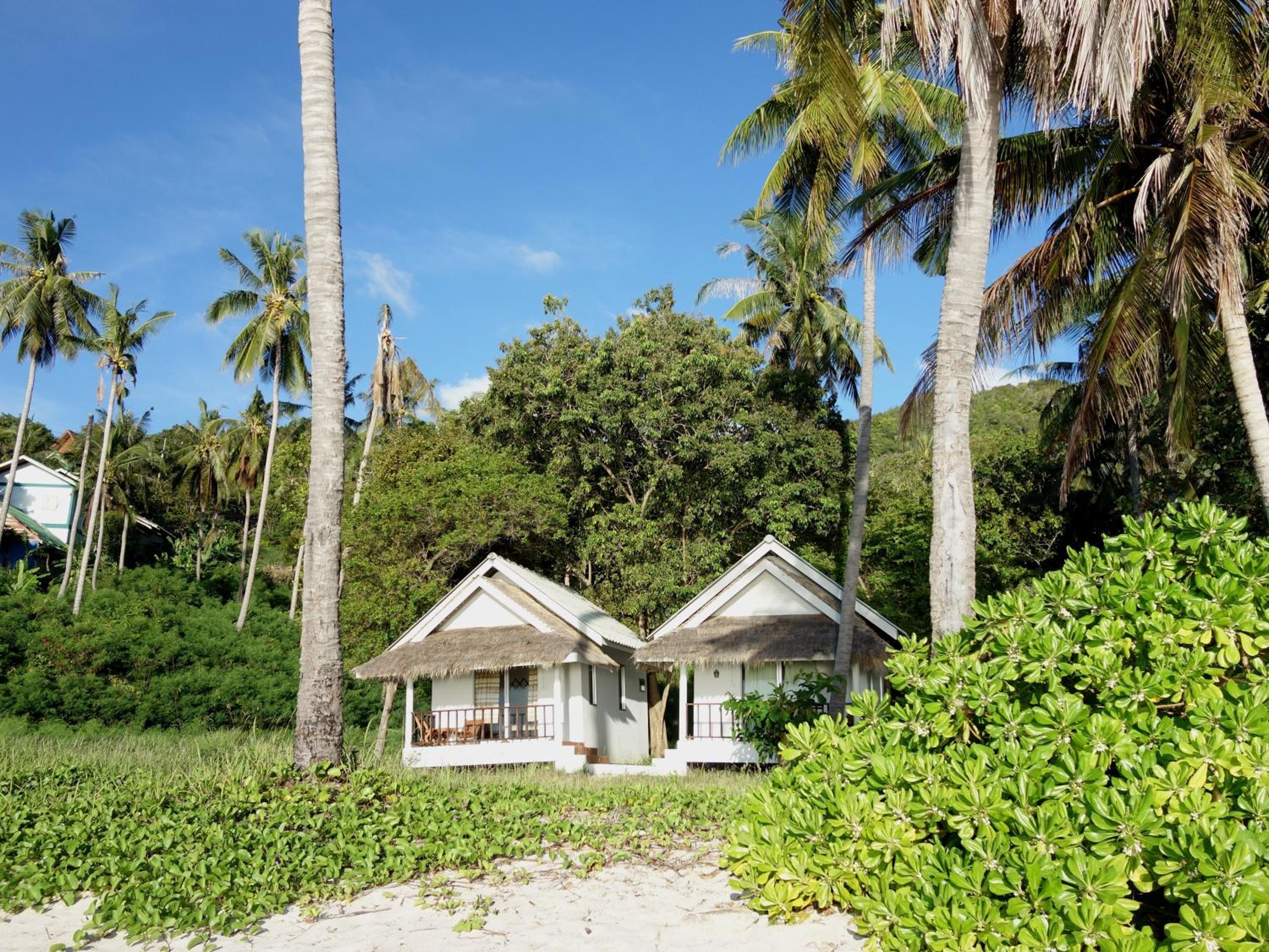 Beach Front Bungalow  - Photo 3