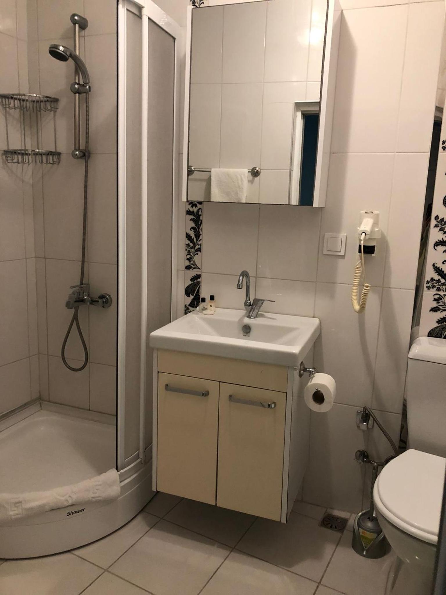 Large Double Room photo 3