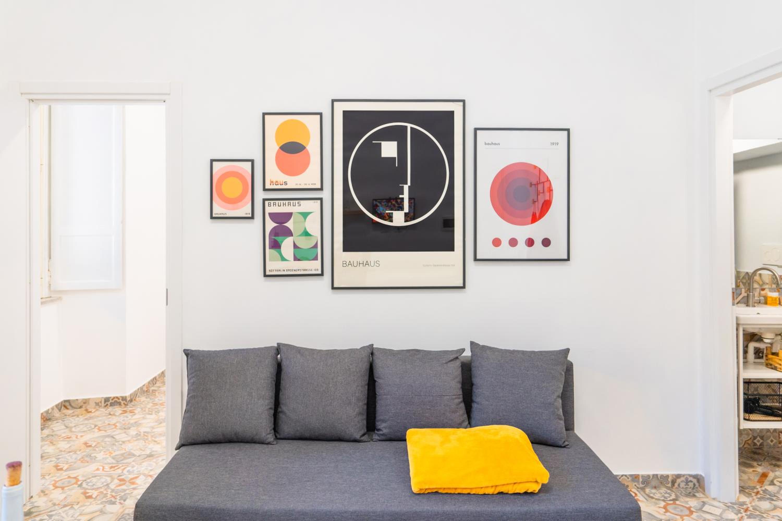 One-Bedroom Apartment
