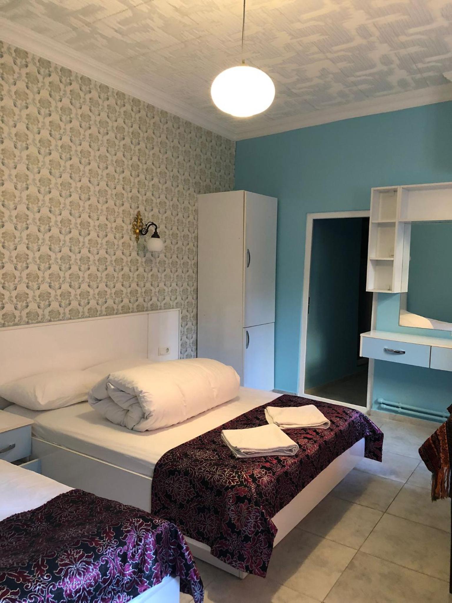 Large Double Room photo 1