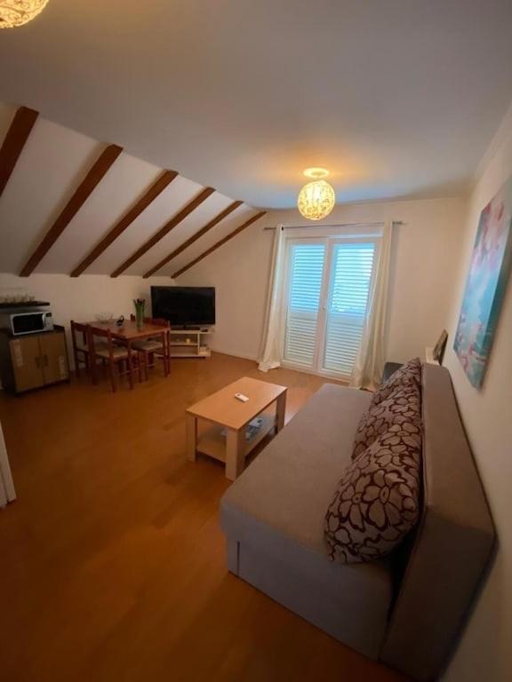 Apartment with Sea View photo 1