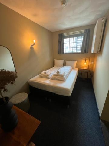 Deluxe Room - Photo 2