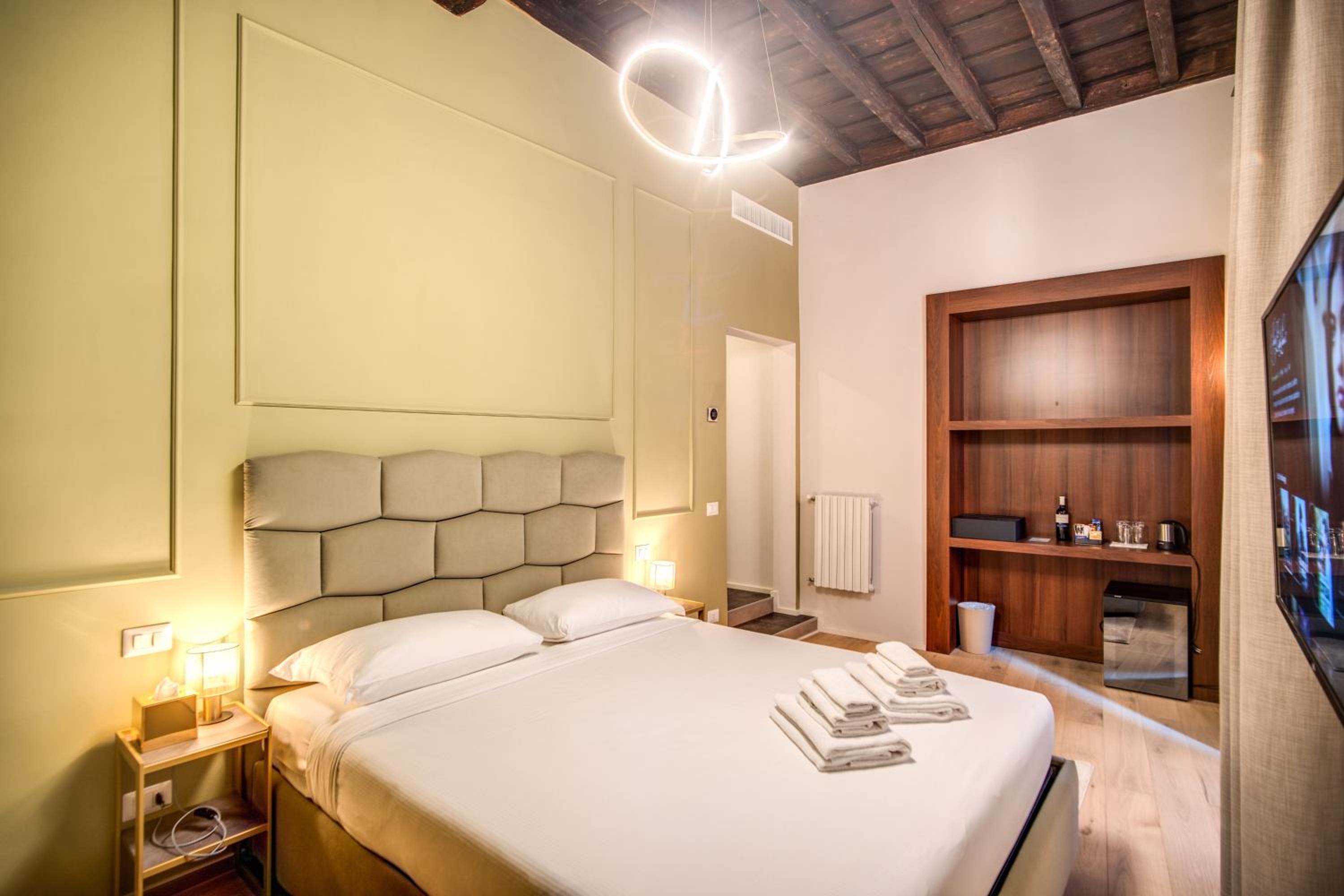 Deluxe Triple Room photo 1