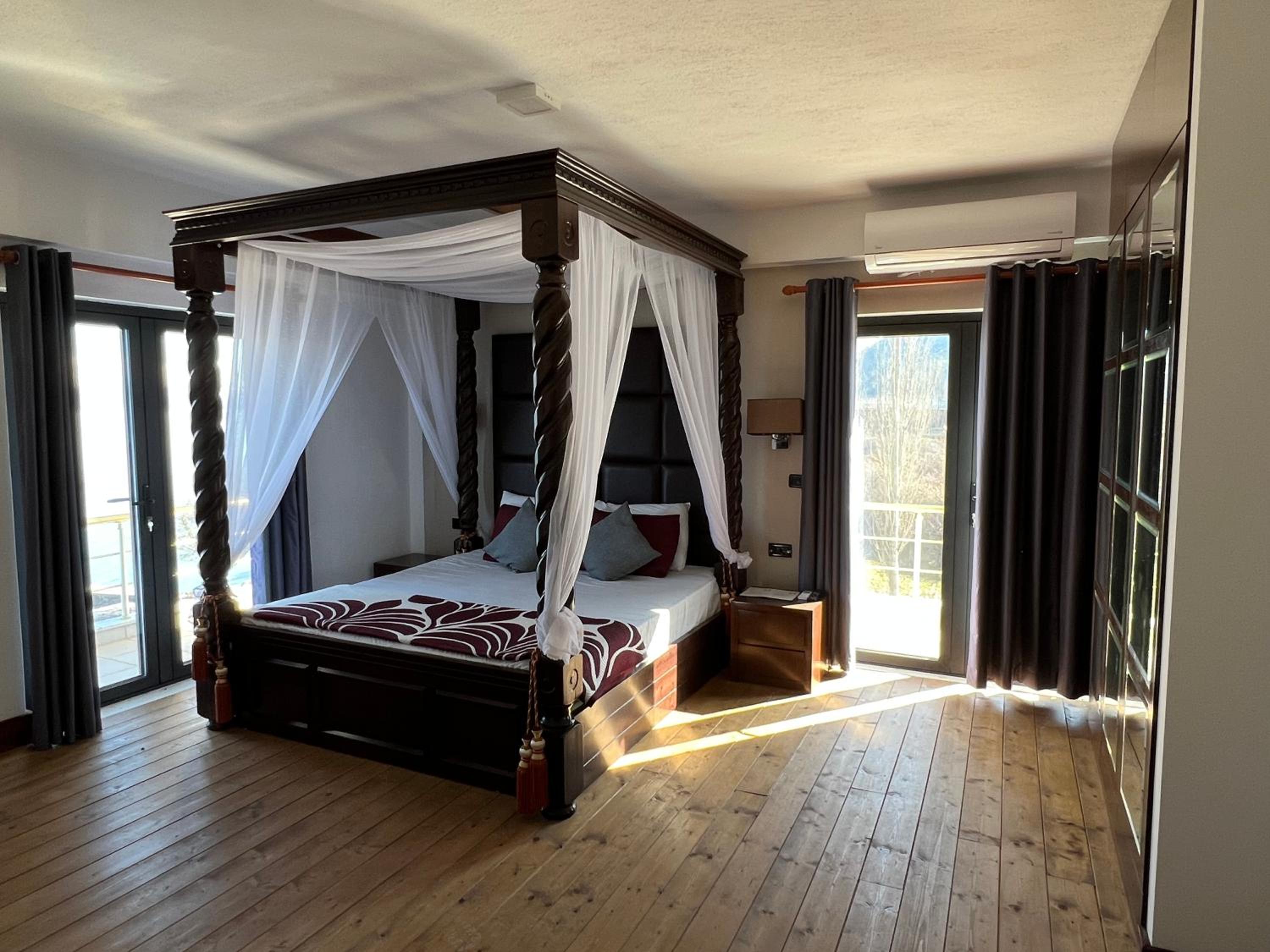 Deluxe Room photo 2