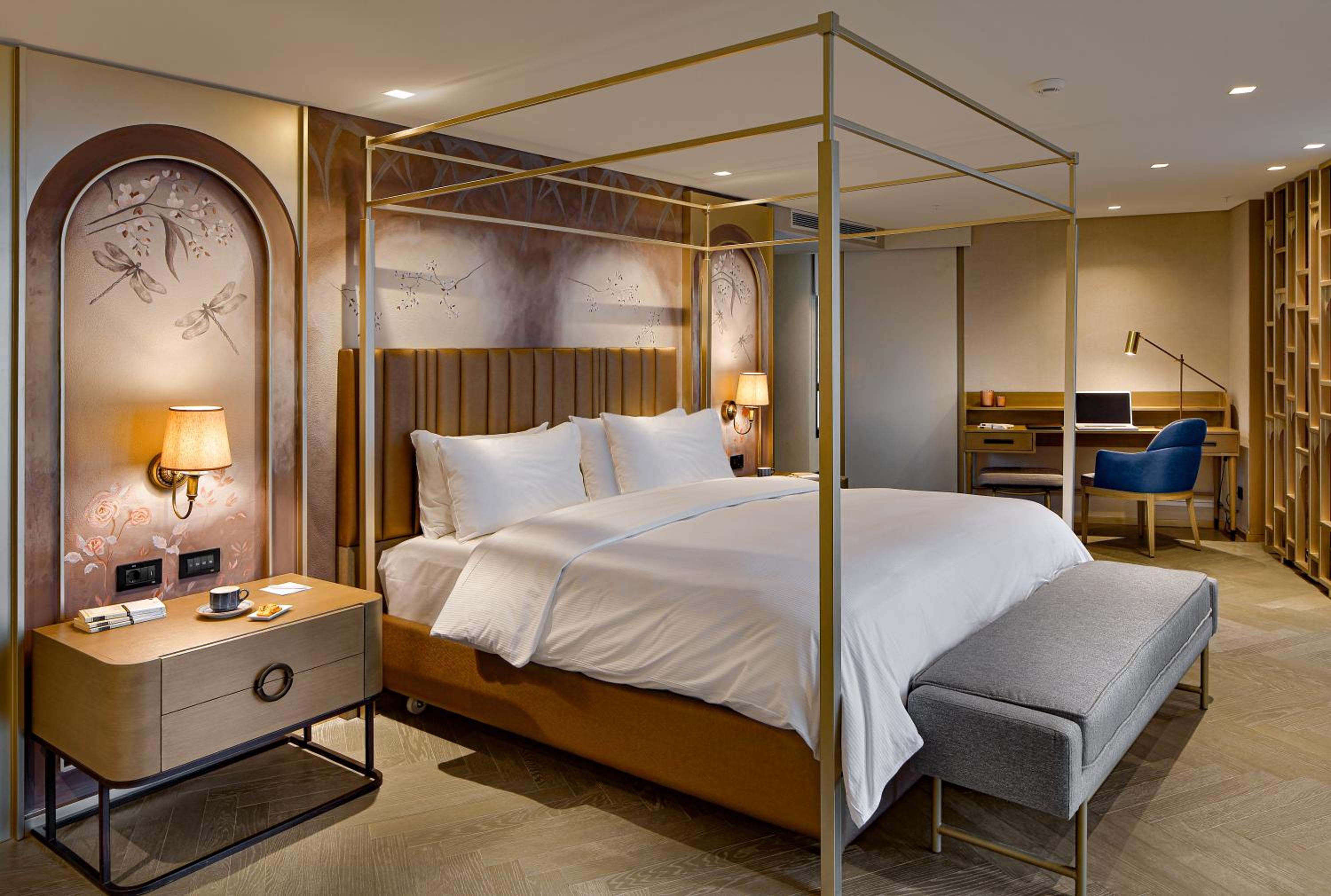 Presidential Suite photo 1