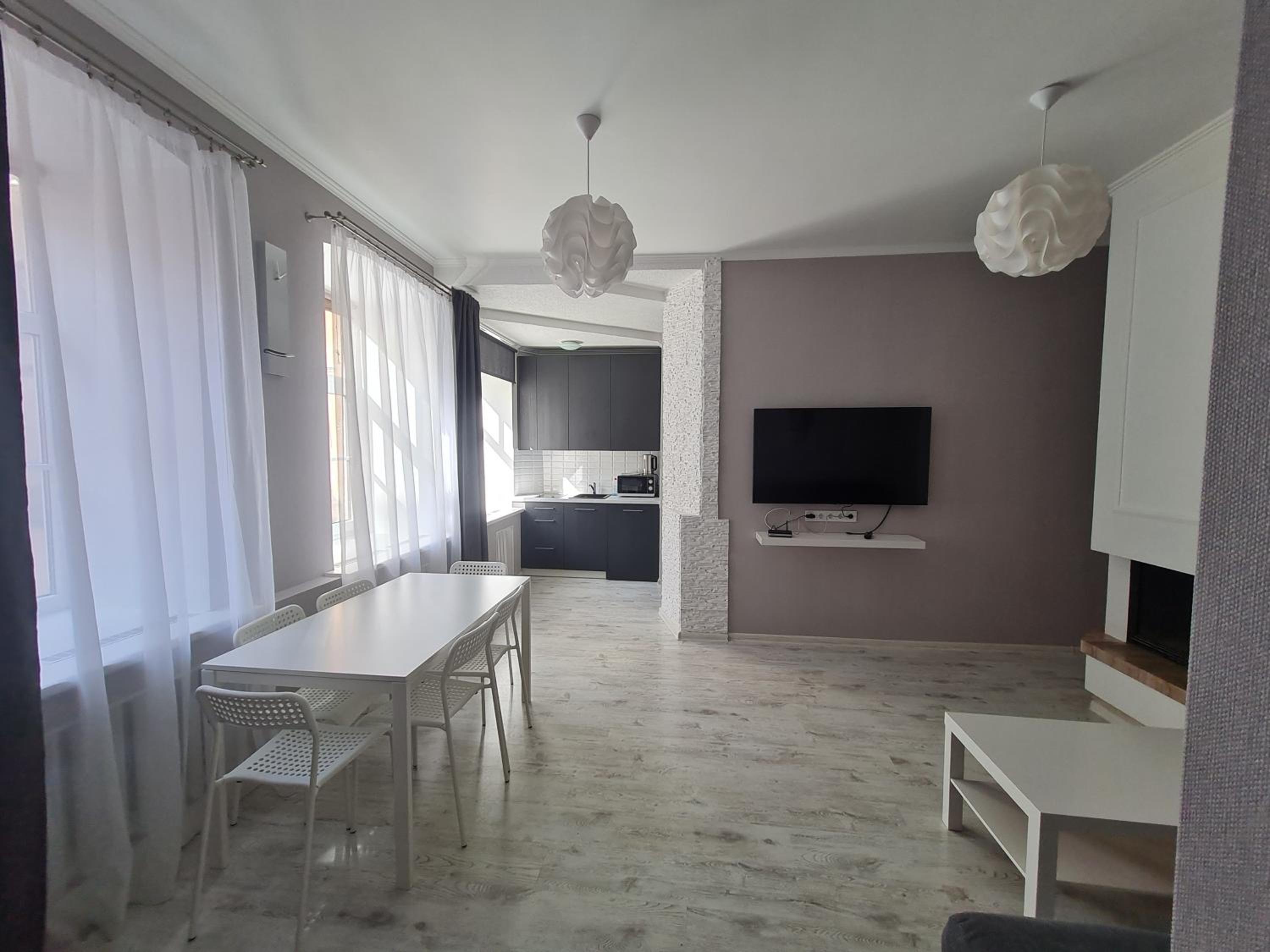 Two-Bedroom Apartment - Photo 1