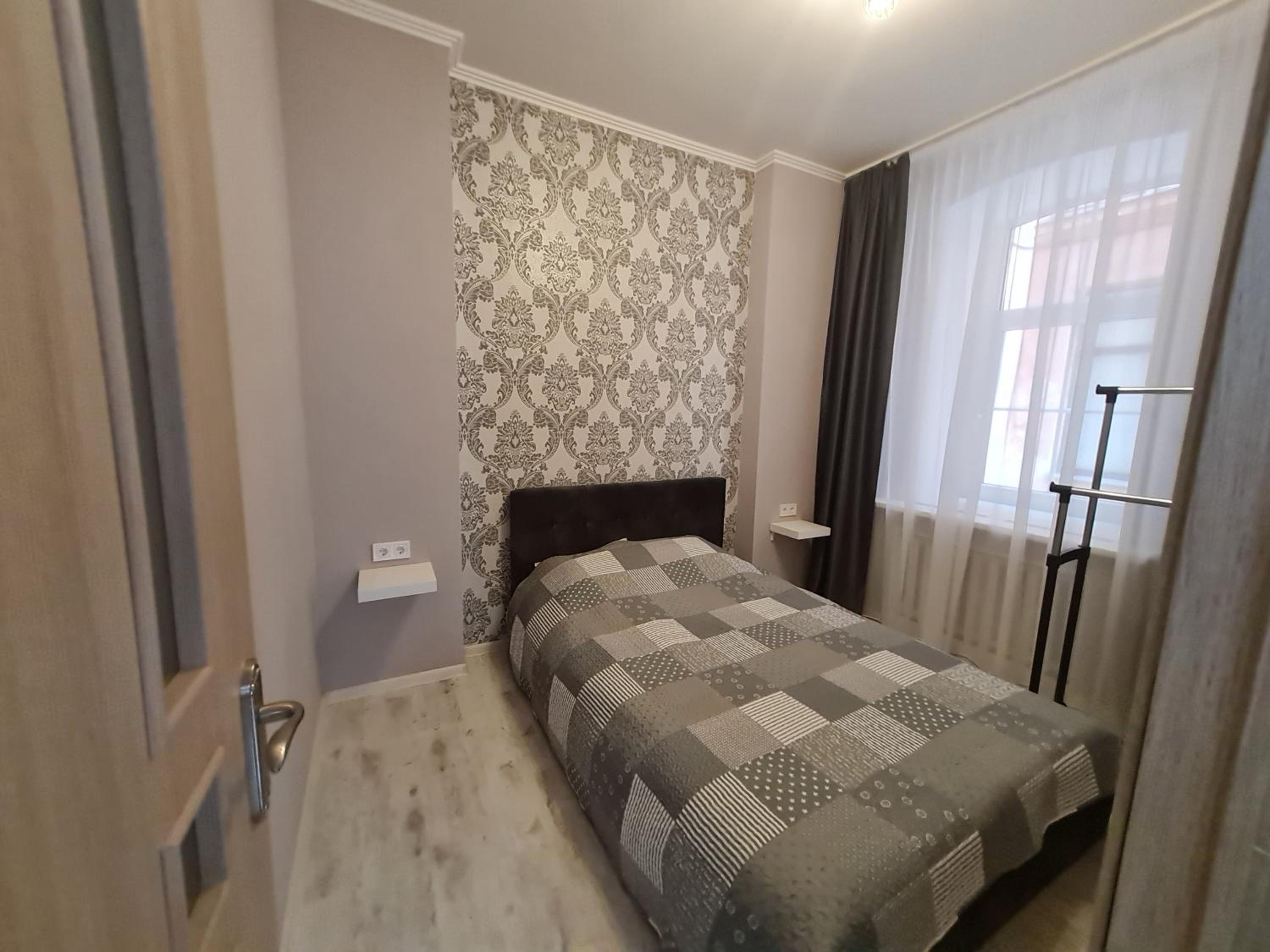Two-Bedroom Apartment - Photo 9