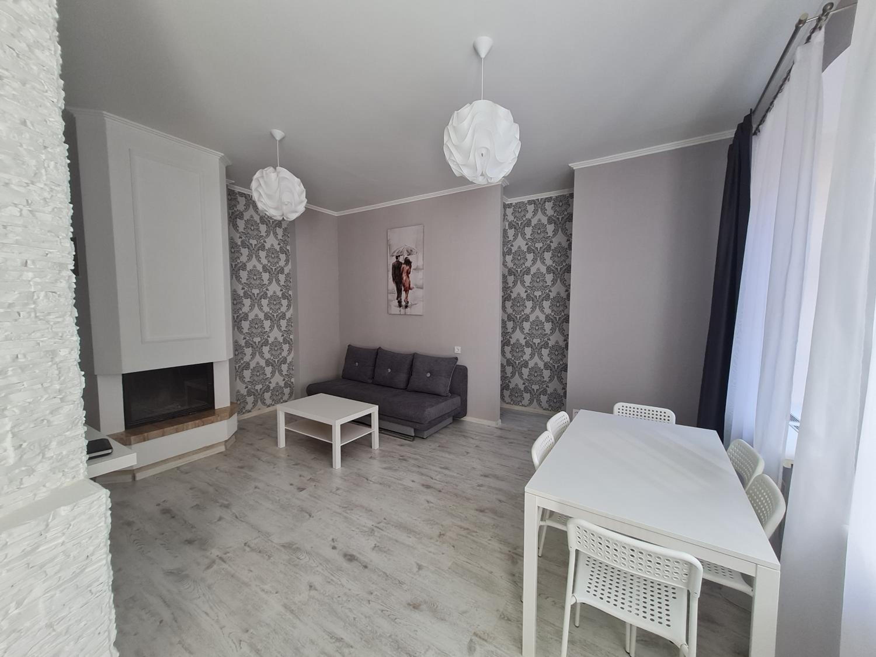 Two-Bedroom Apartment - Photo 15