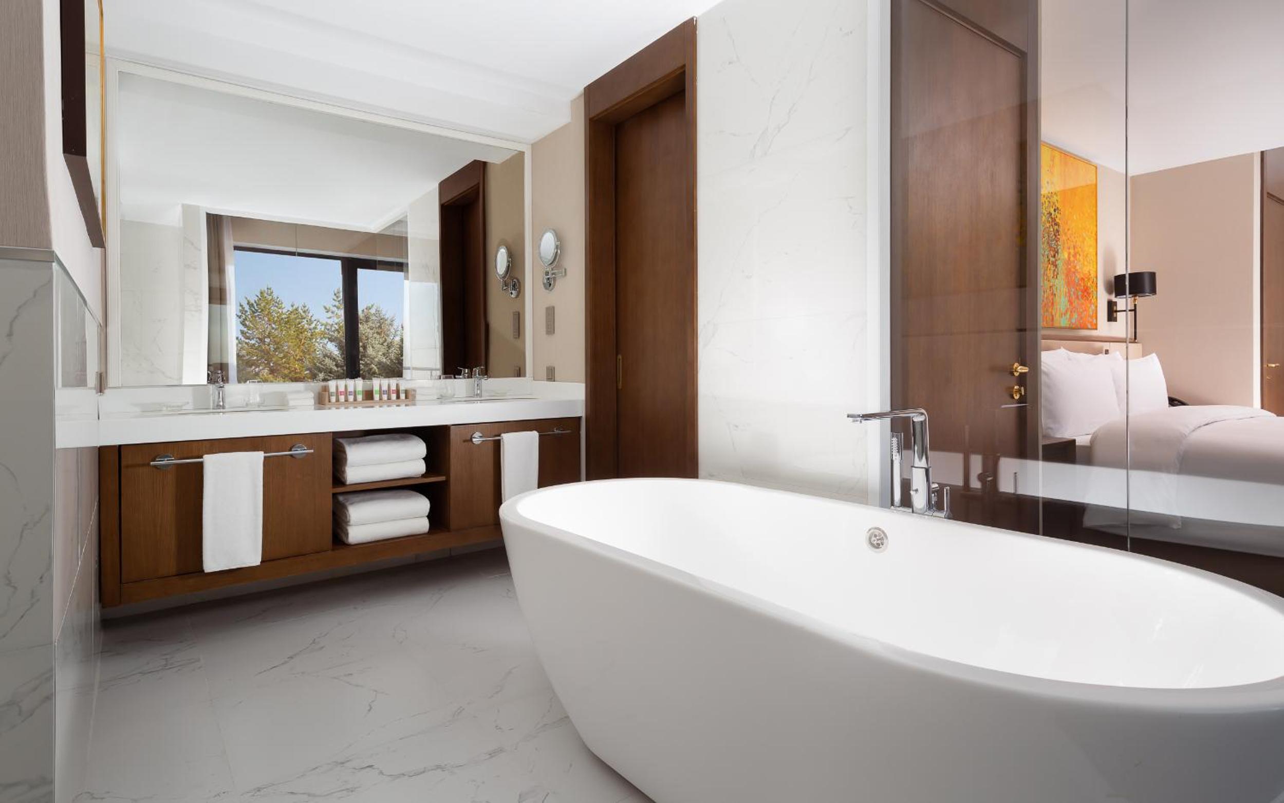 Grand Deluxe Suite - Photo 4