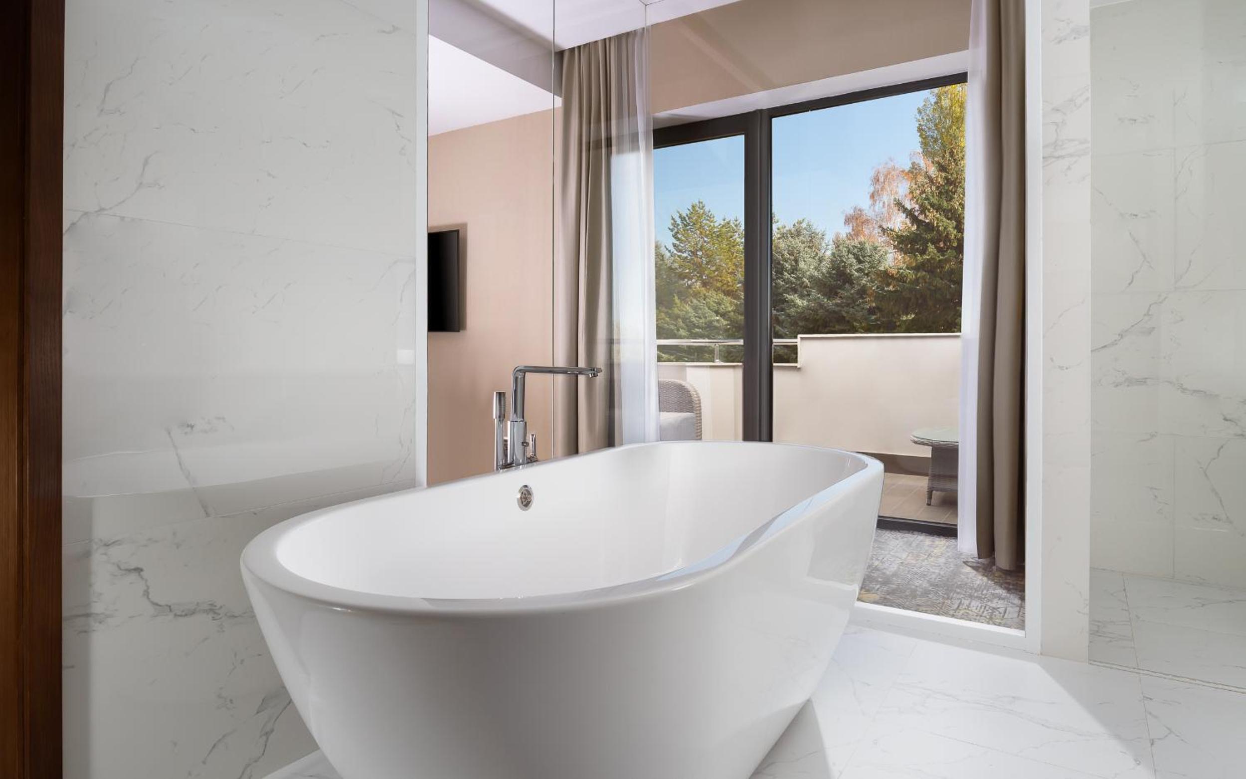Grand Deluxe Suite - Photo 3