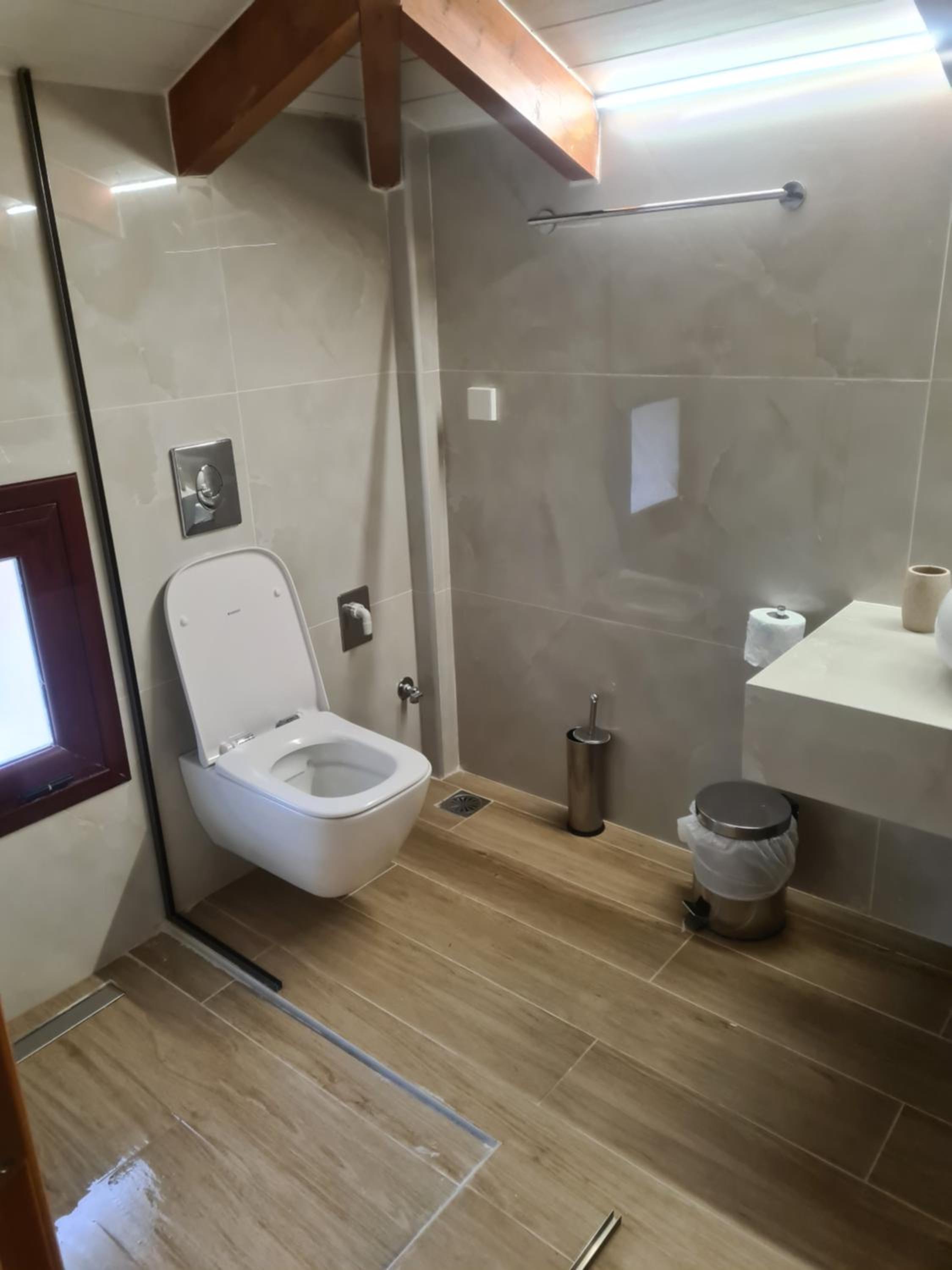 Three-Bedroom House - Photo 42