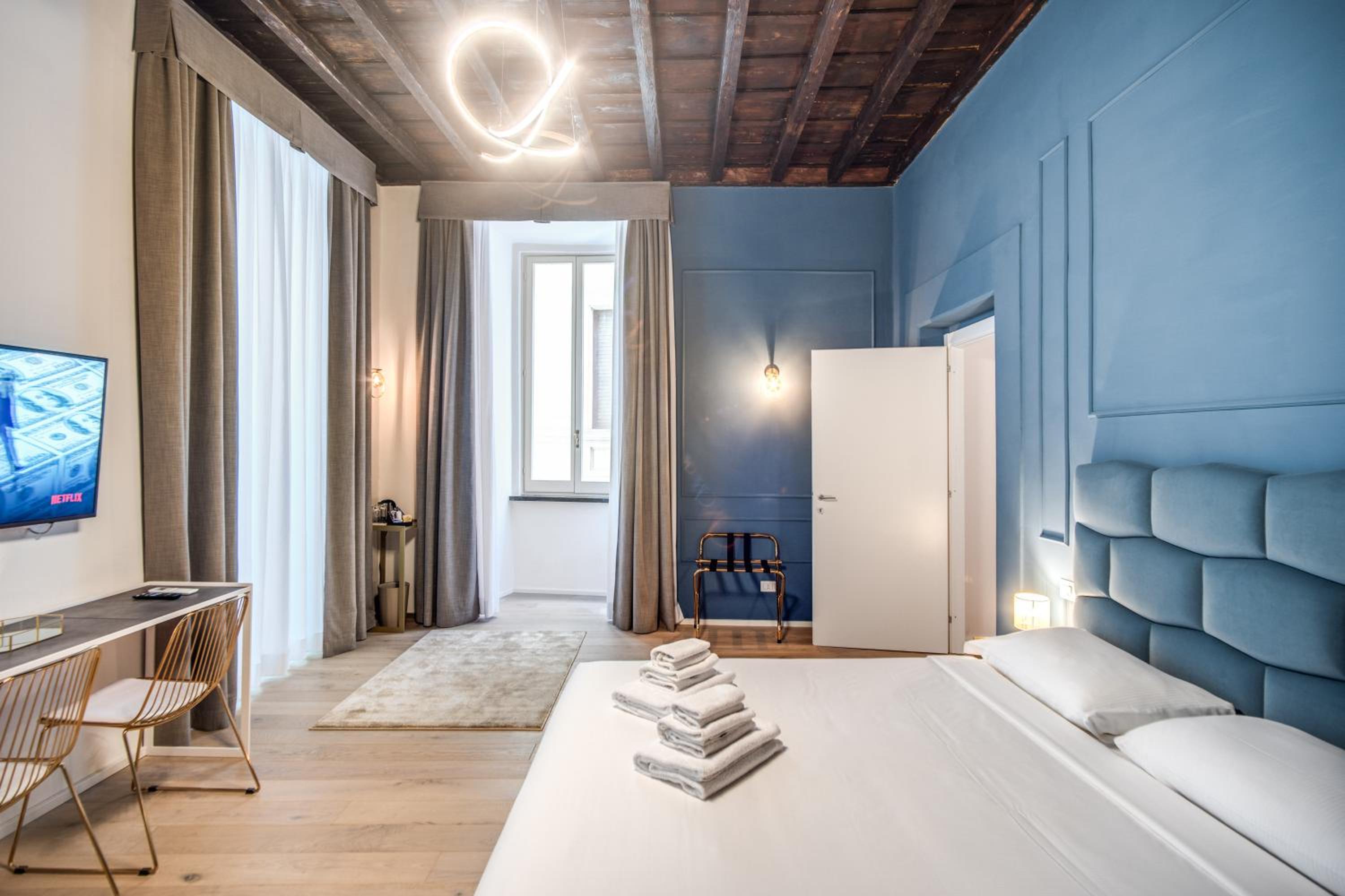 Luxury Quadruple Room photo 2
