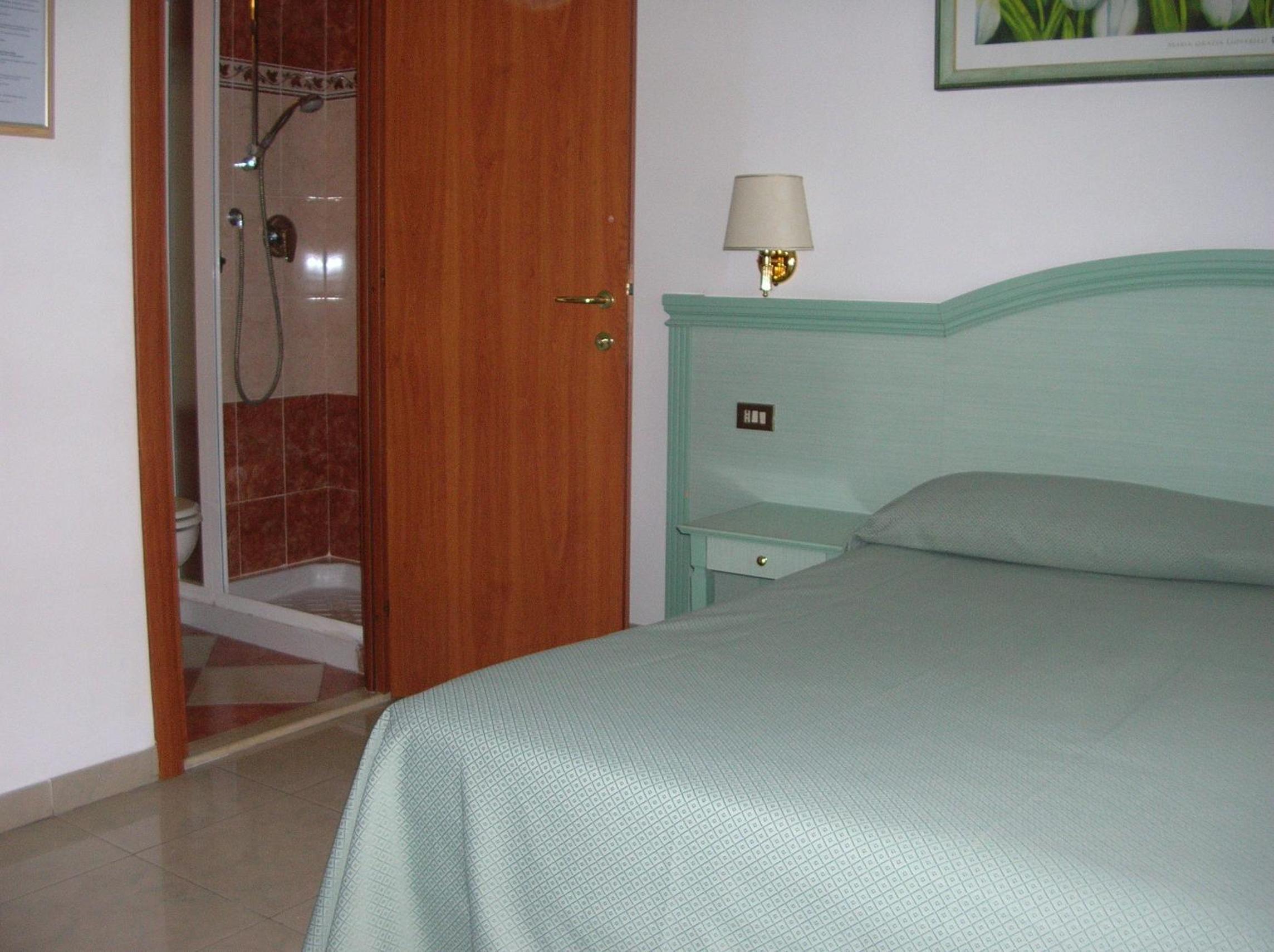 Double or Twin Room with Private Bathroom
