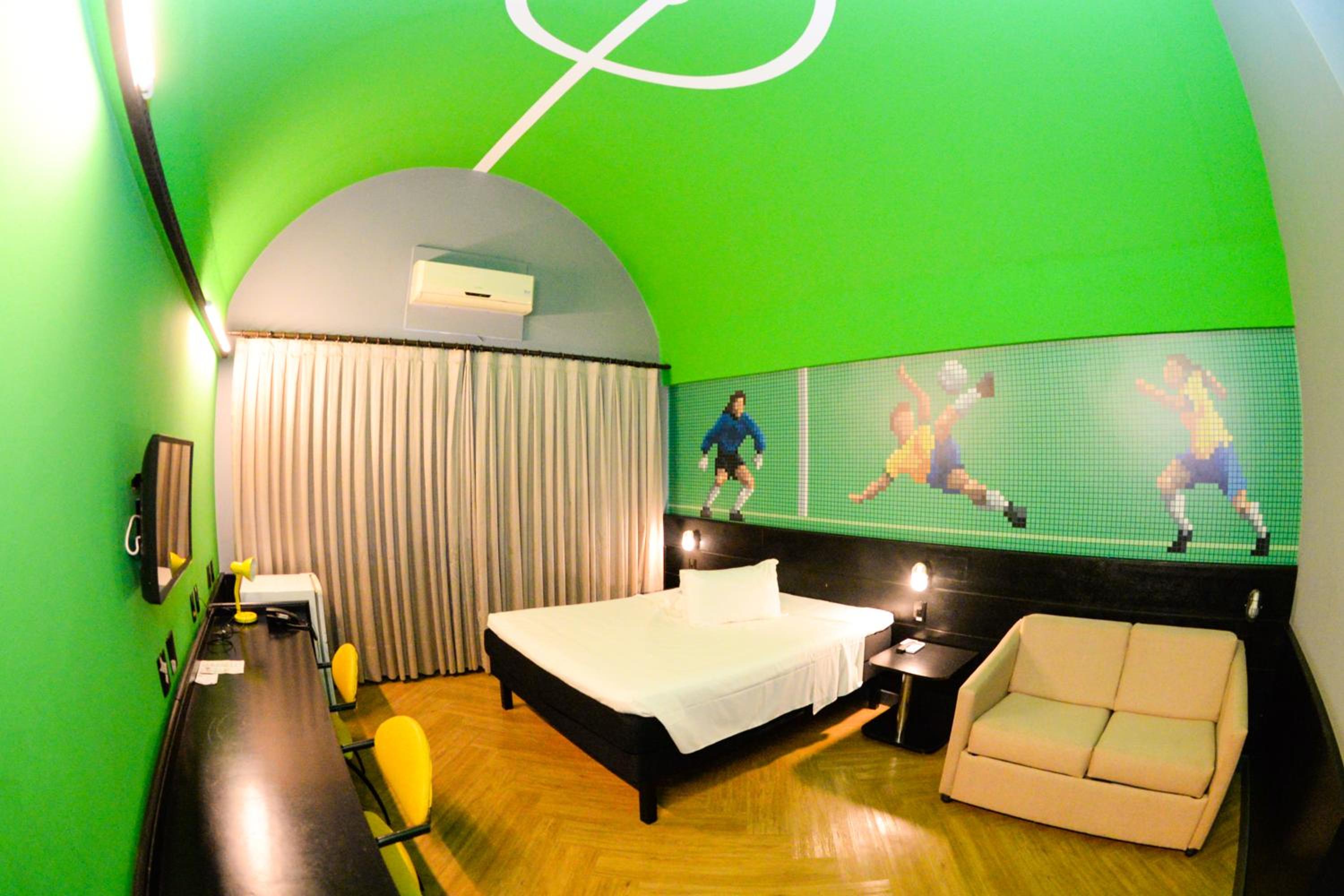 Superior Double Room with Sofa Bed - Photo 6