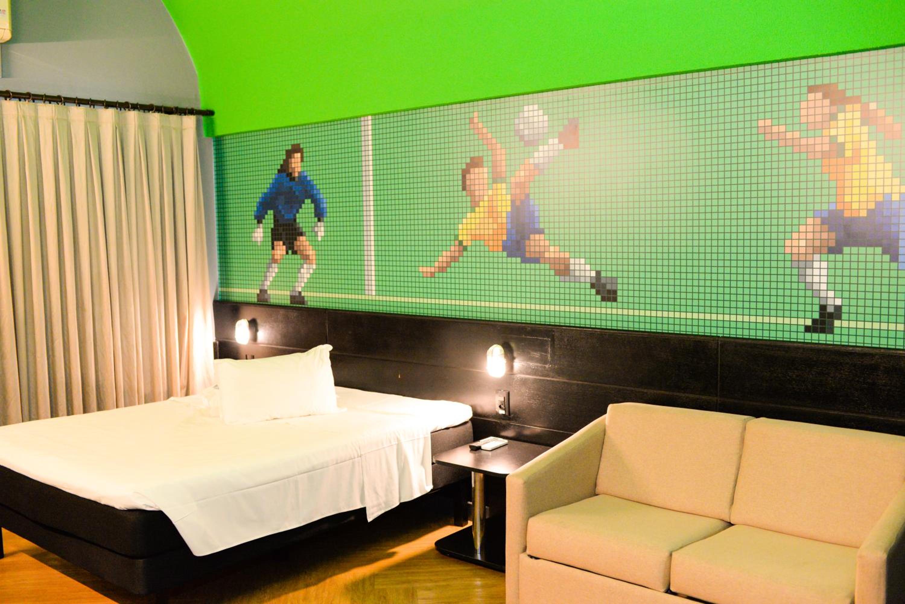 Superior Double Room with Sofa Bed - Photo 8