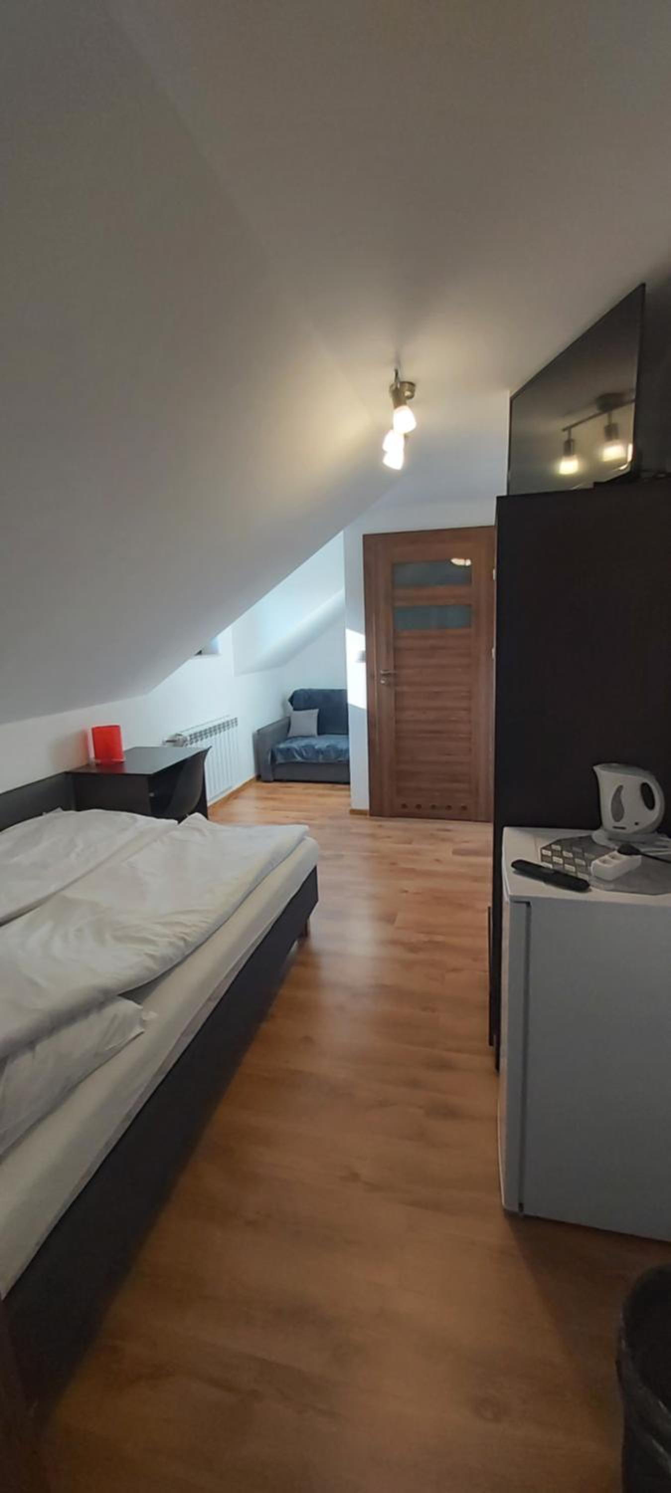 Double Room with Extra Bed photo 1