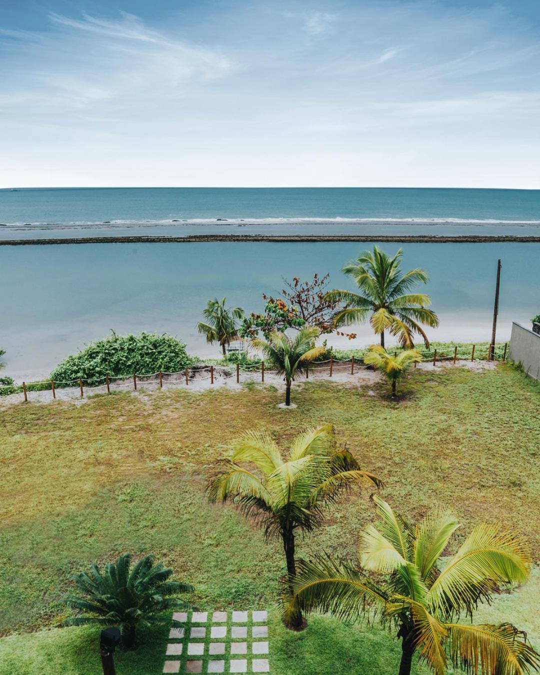 Two-Bedroom Apartment with Ocean View - Photo 8