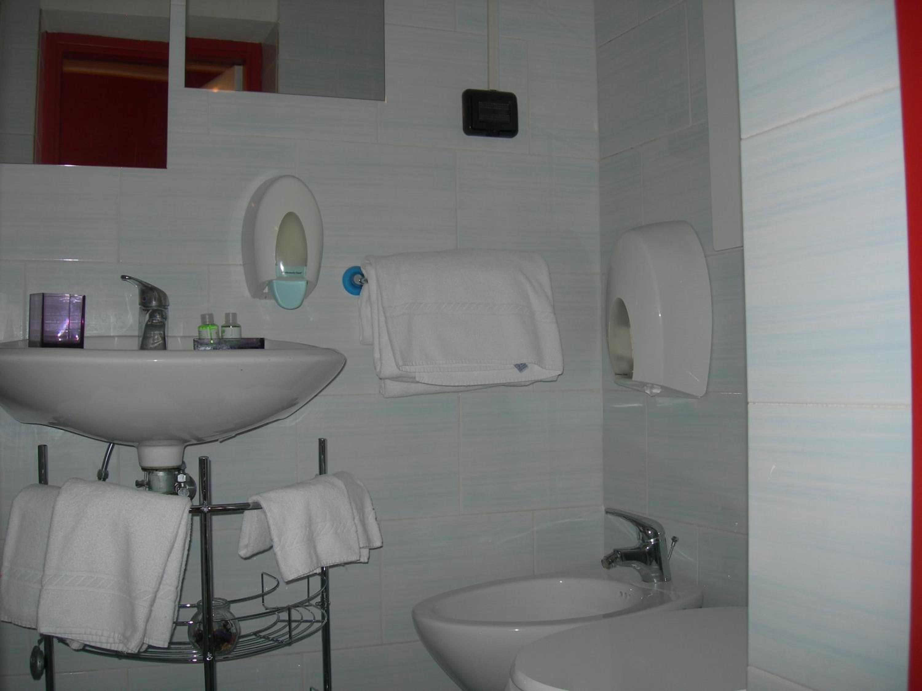 Double or Twin Room photo 2