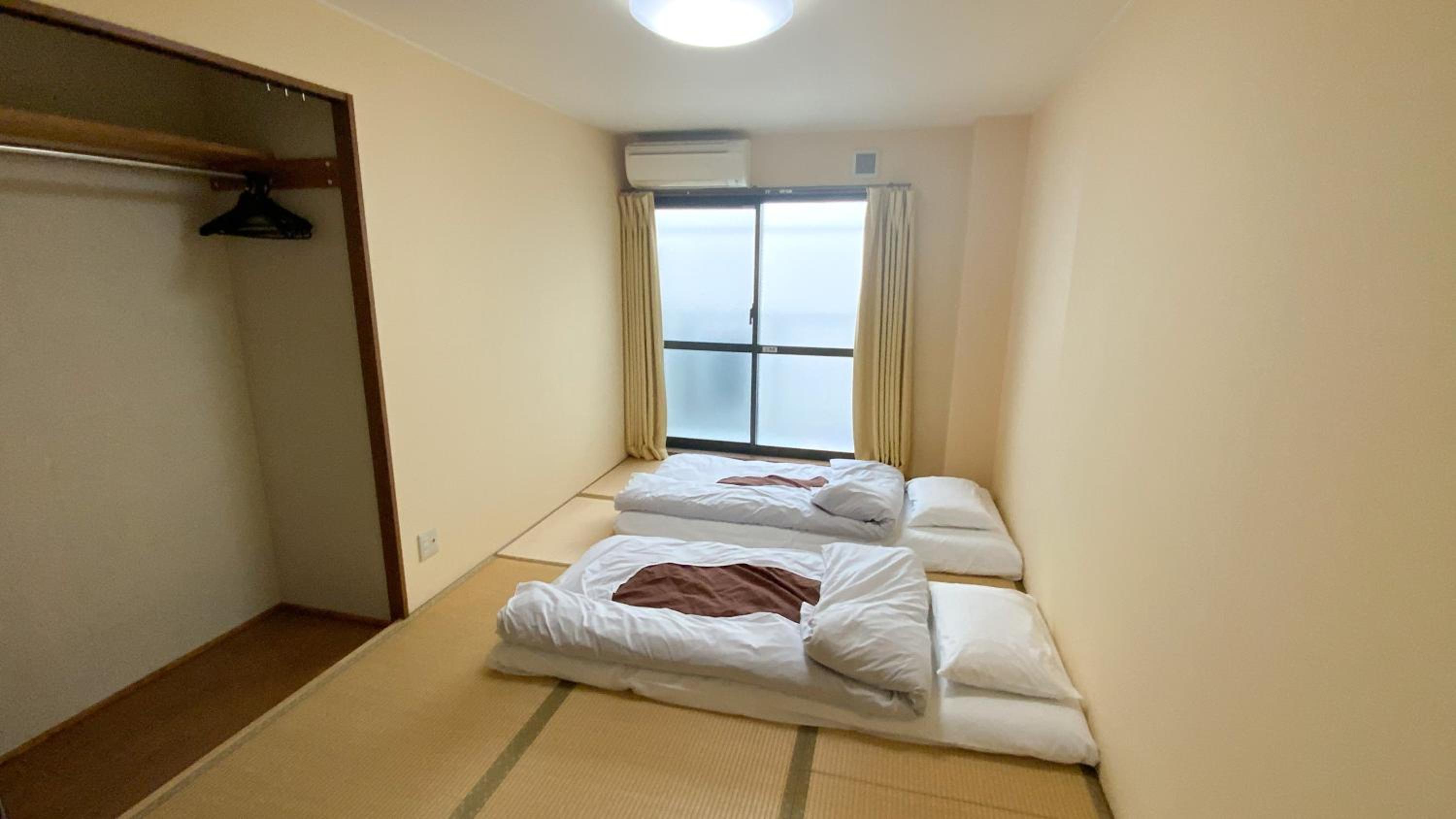Japanese-Style Standard Room with Shared Bathroom photo 1