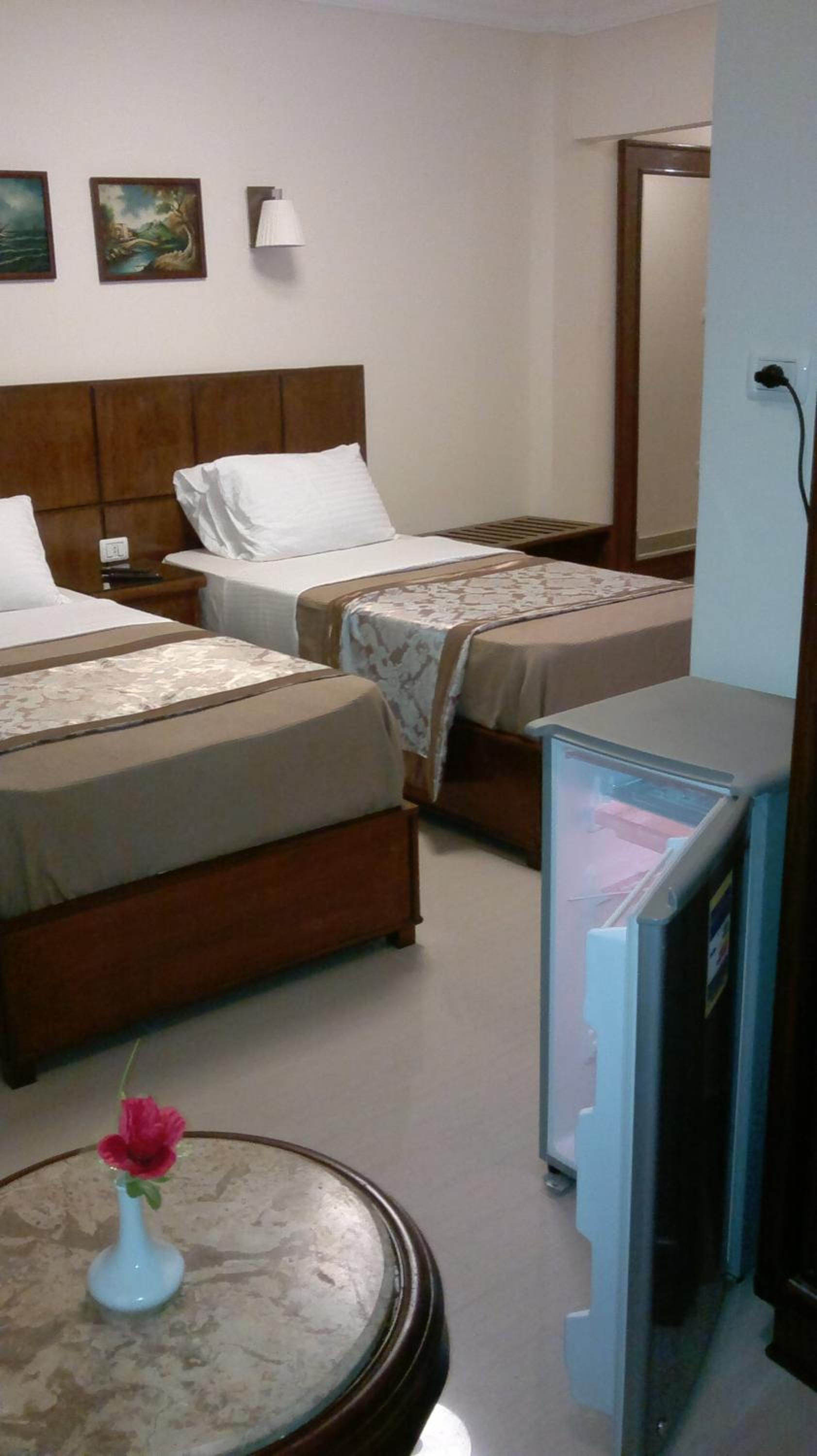 Deluxe Twin Room with Sea View - Photo 2