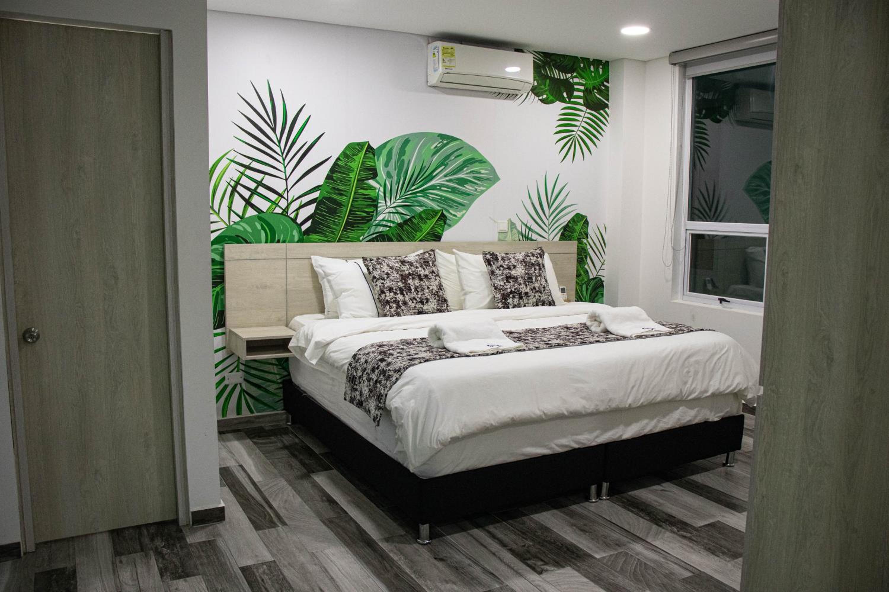 Large Double Room photo 1