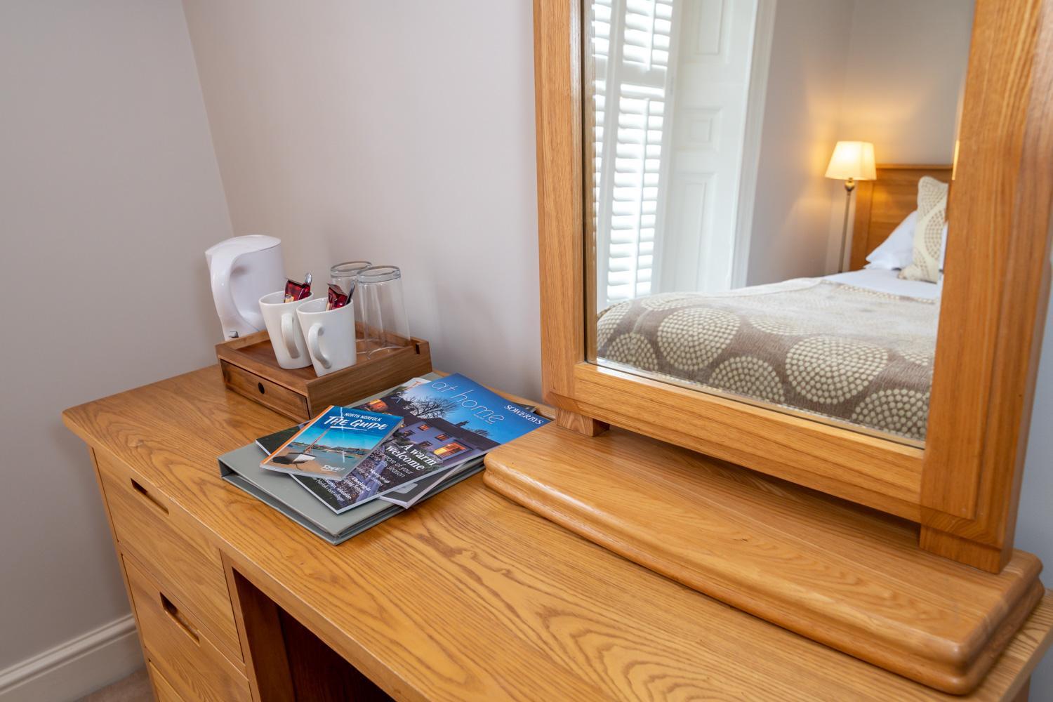 Small Double Room photo 2