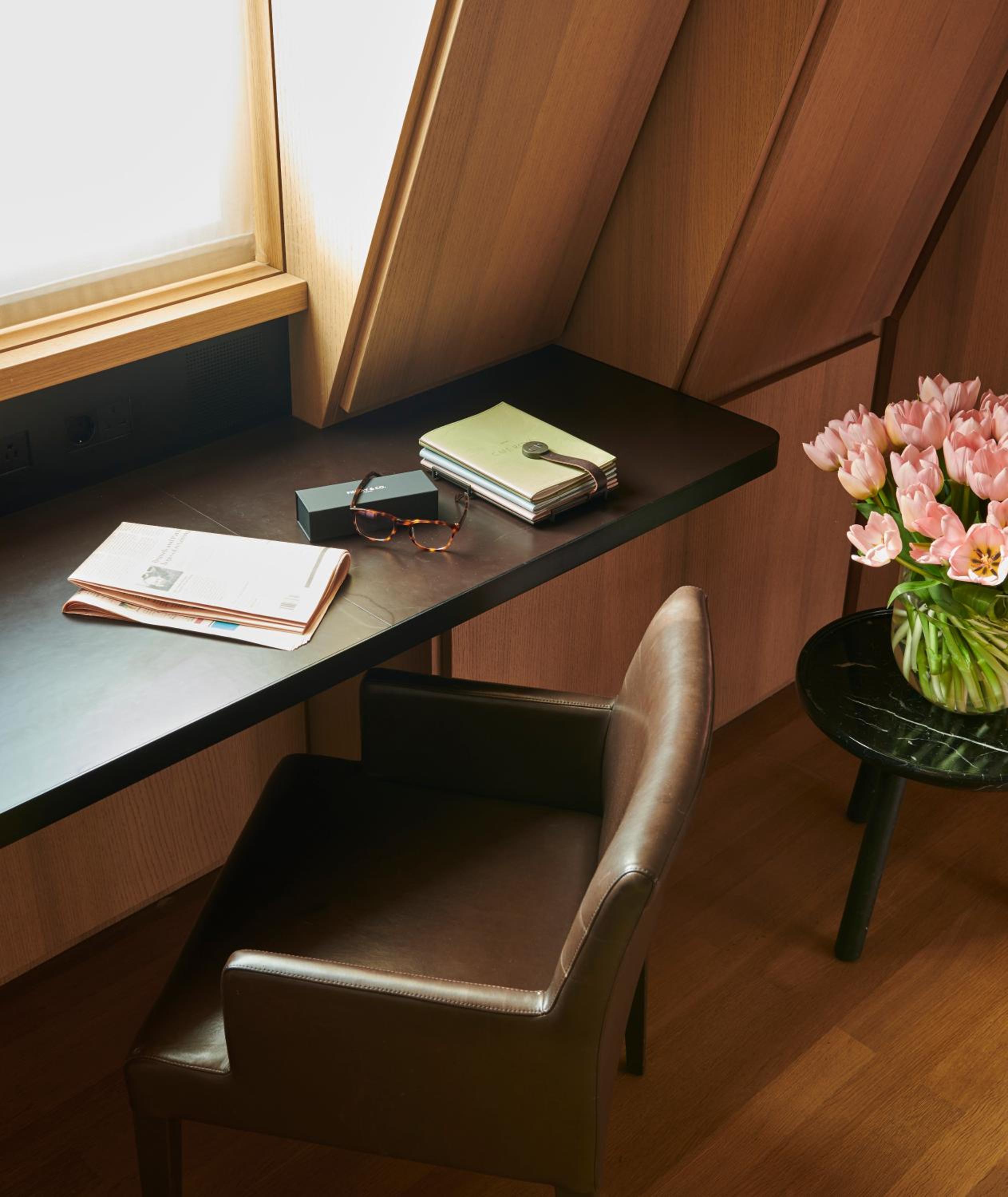 Deluxe King Room photo 3