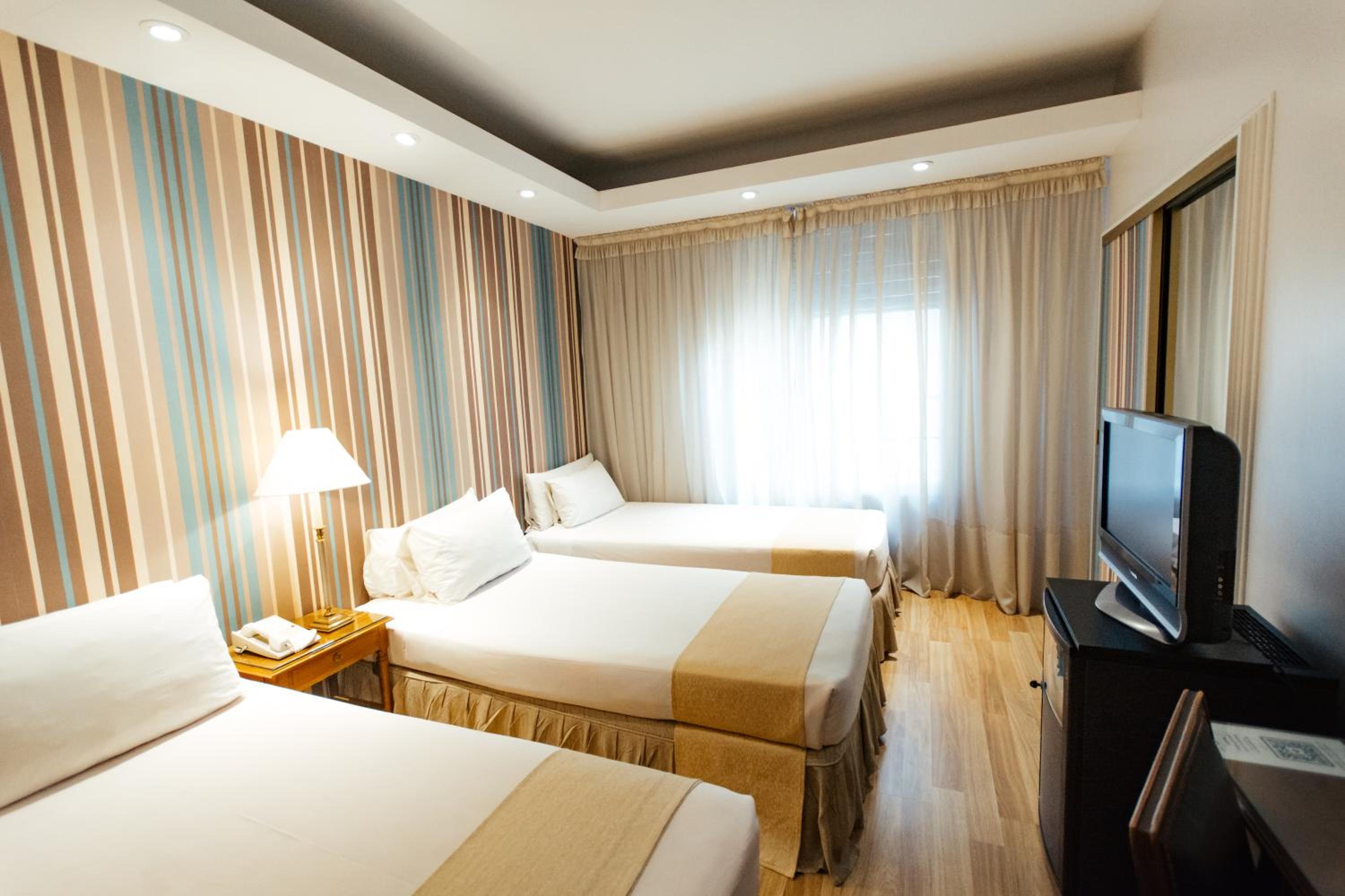 Standard Quadruple Room photo 1
