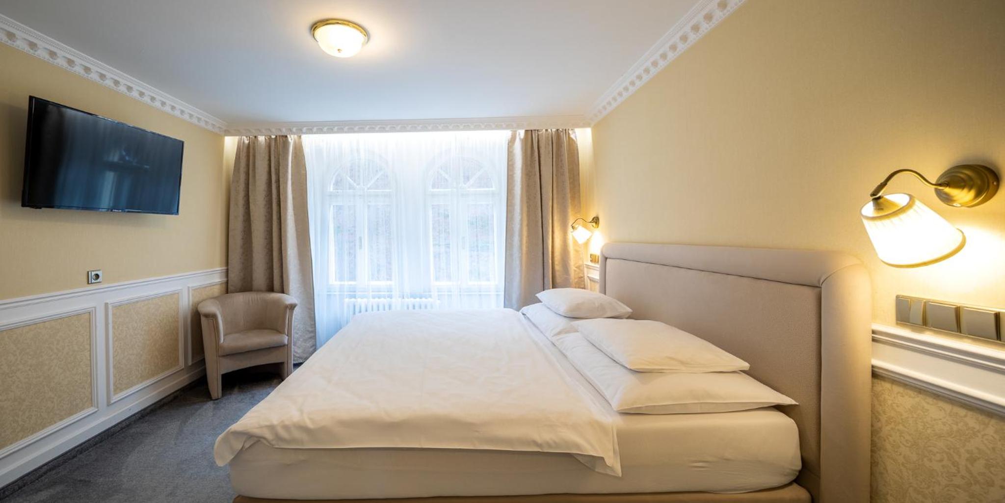 Double Room - Photo 34