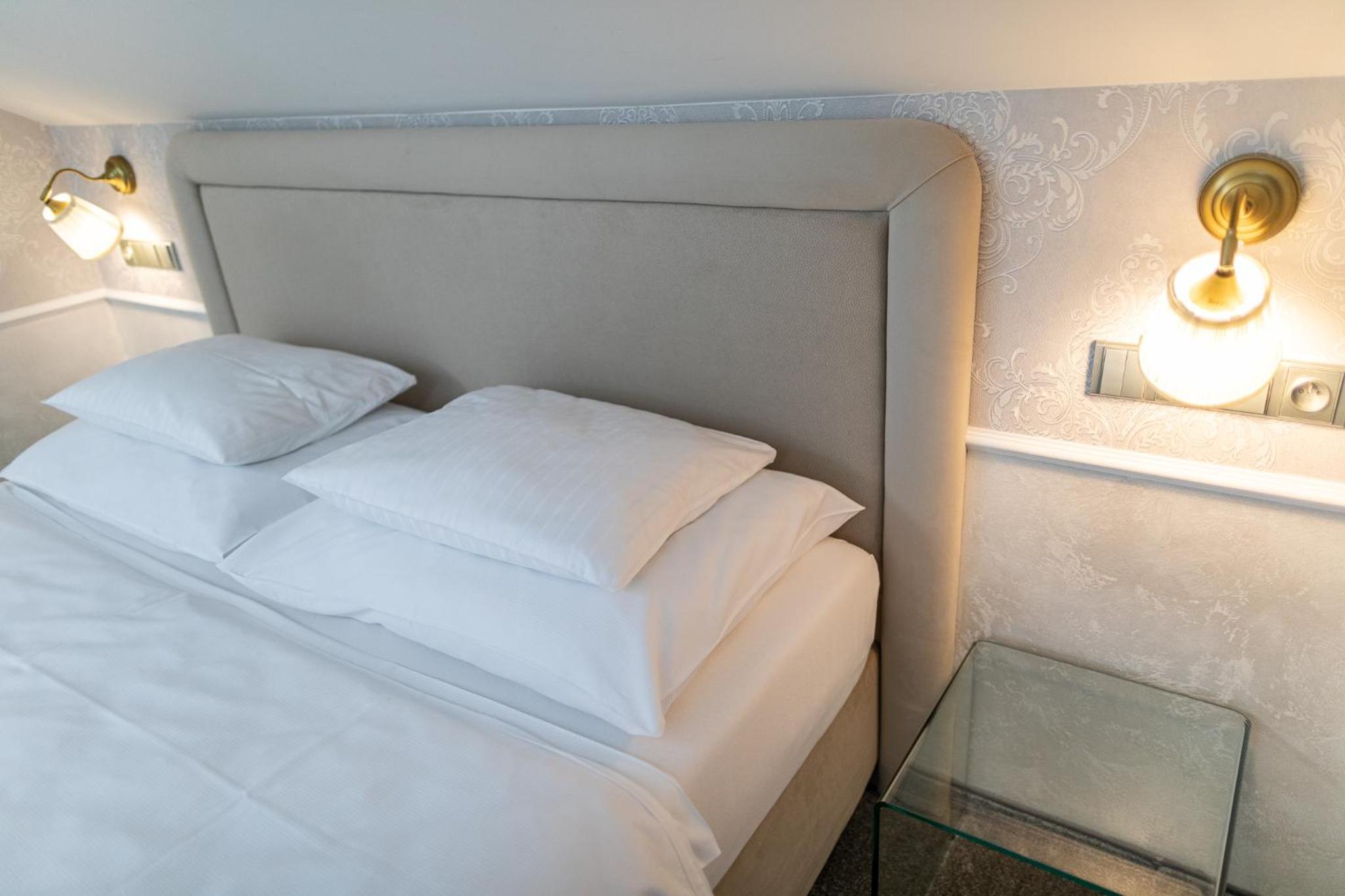 Double Room - Photo 20