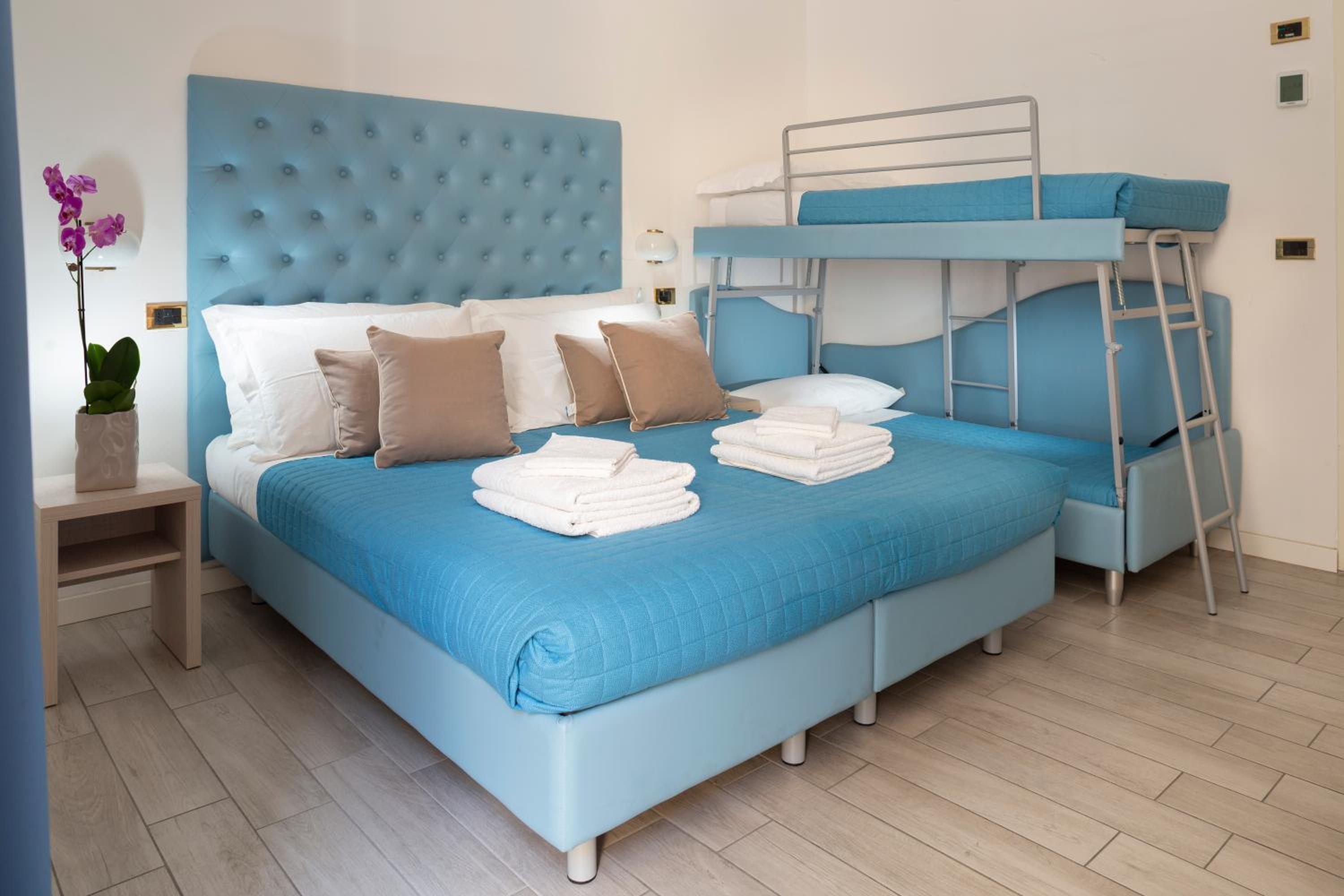 Comfort Quadruple Room - Photo 3