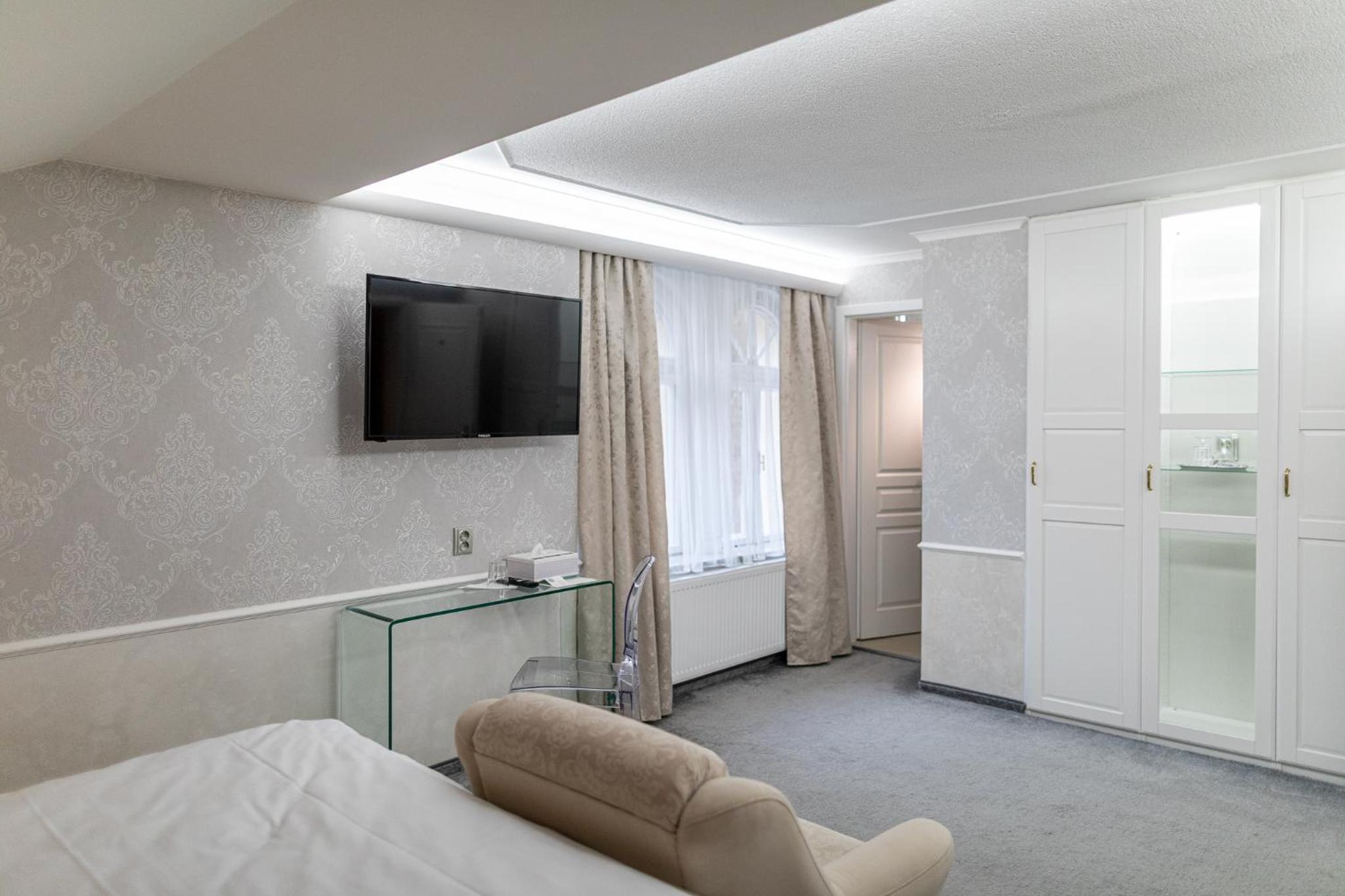 Double Room - Photo 1