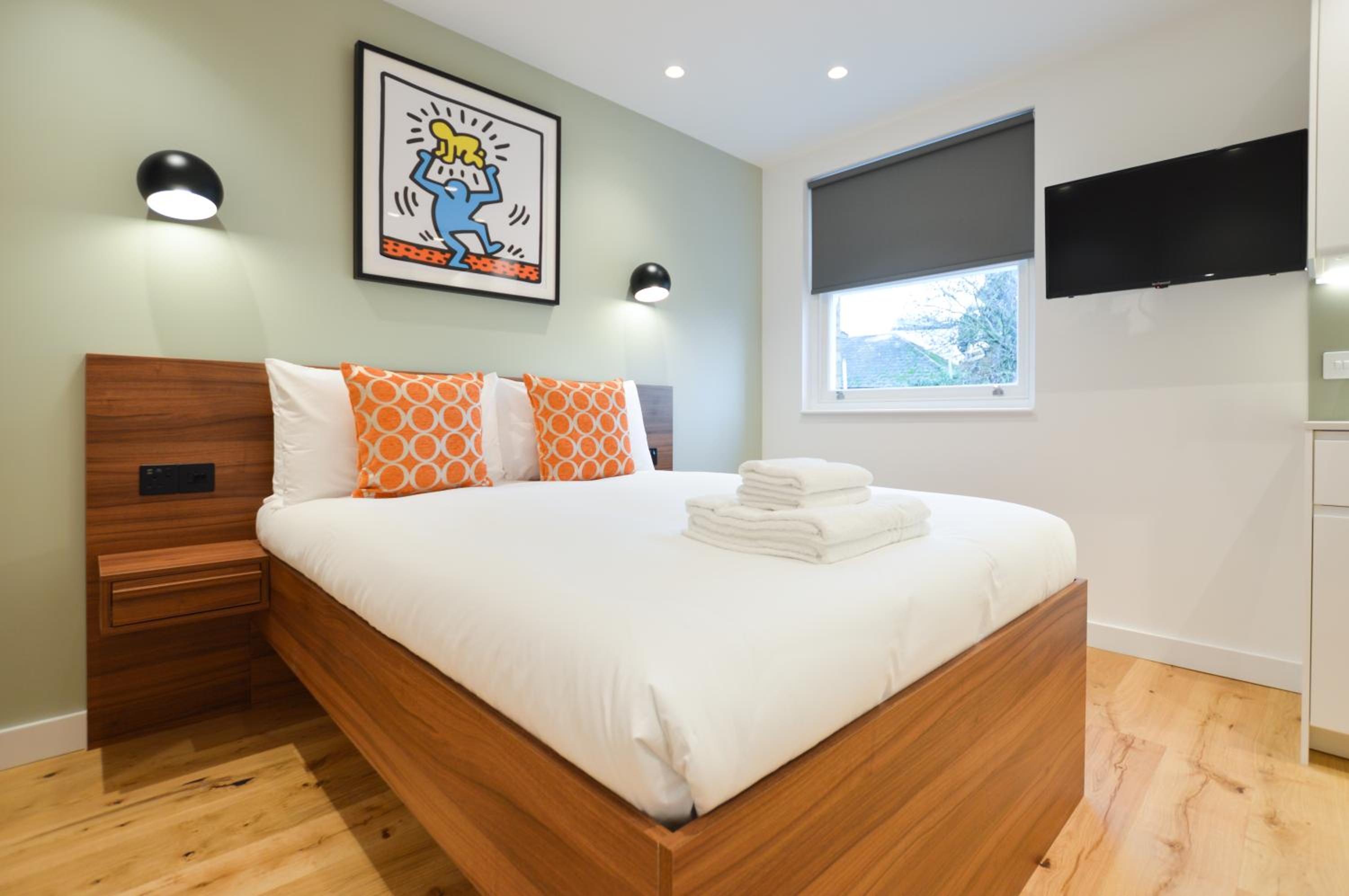 Deluxe Studio Apartment photo 1