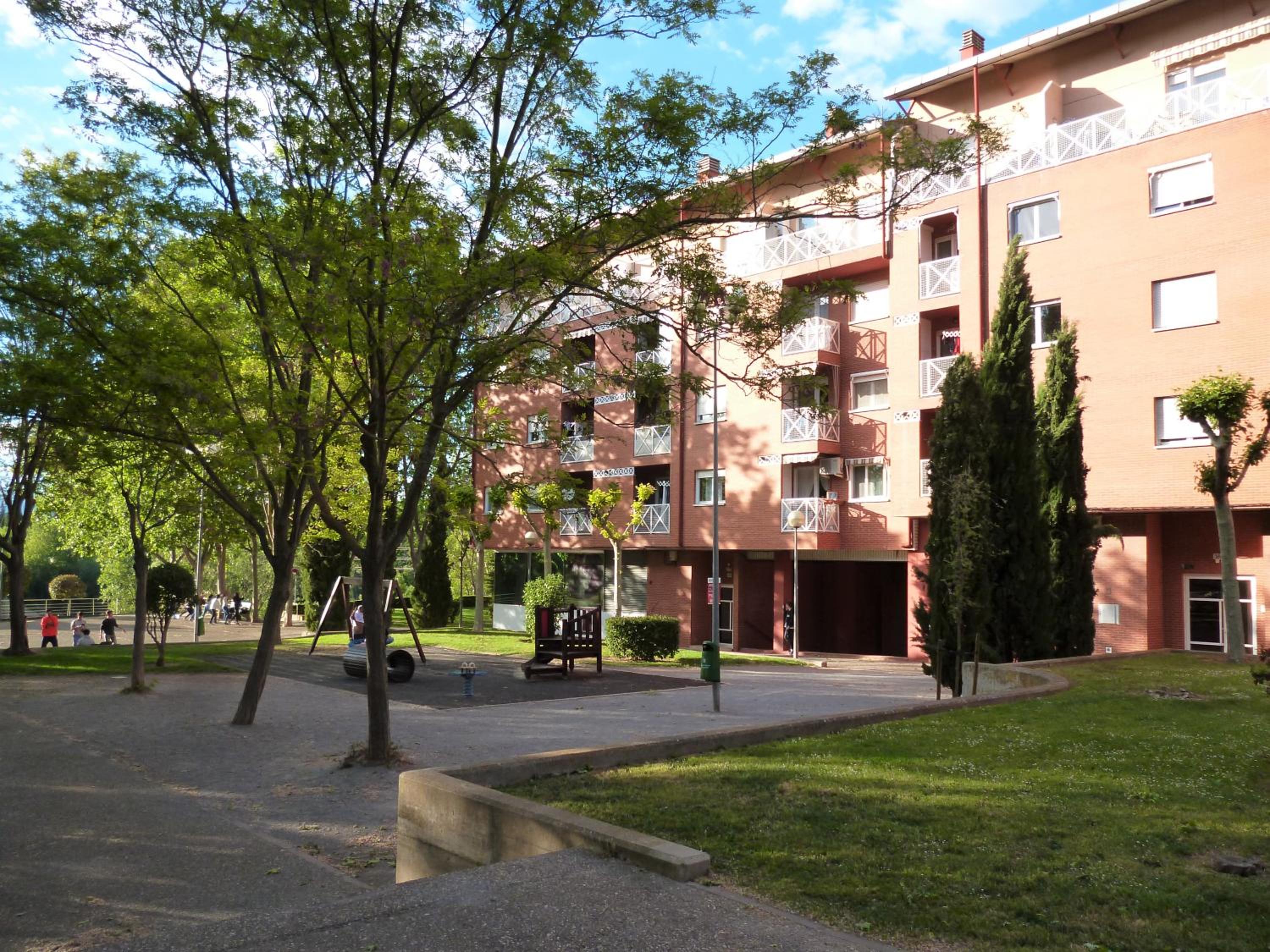 Apartment with Garden View - Photo 12