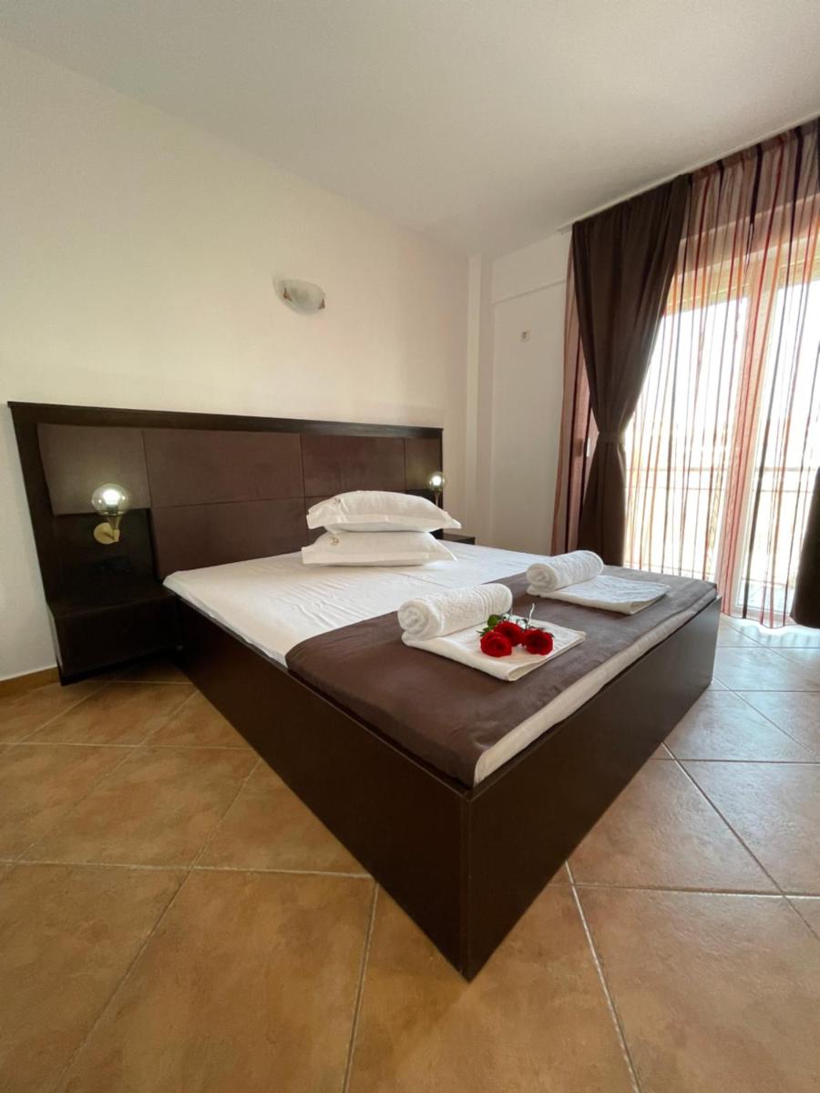 Superior One-Bedroom Suite photo 2