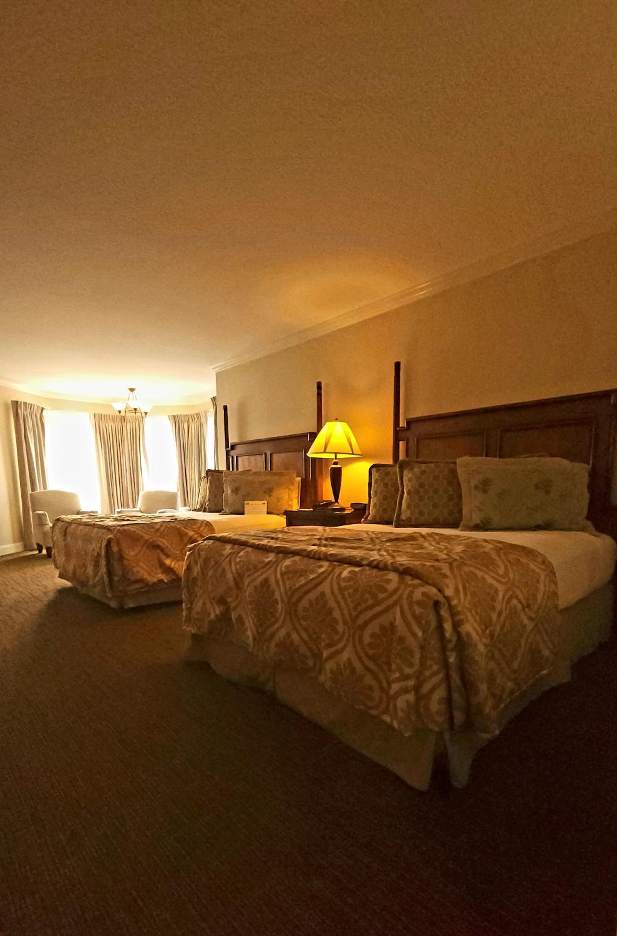 Queen Room with Two Queen Beds - Photo 6