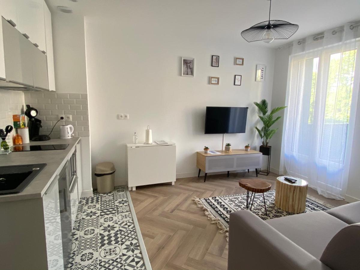 Apartment - Ground Floor photo 2