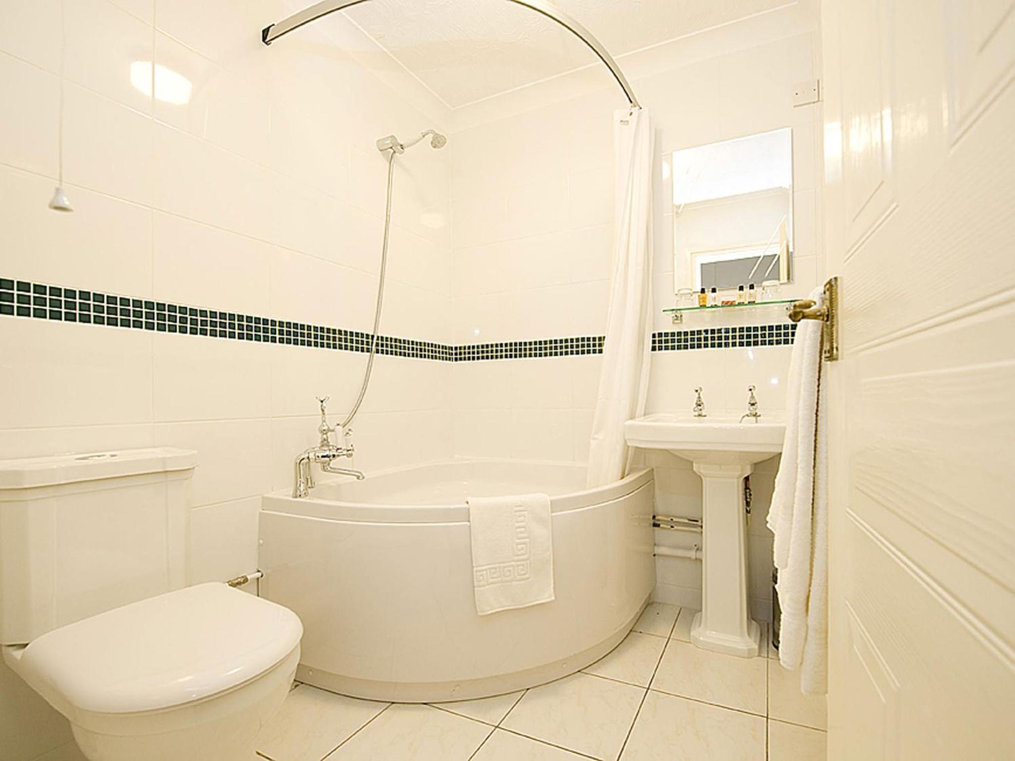 Standard Double Room photo 2