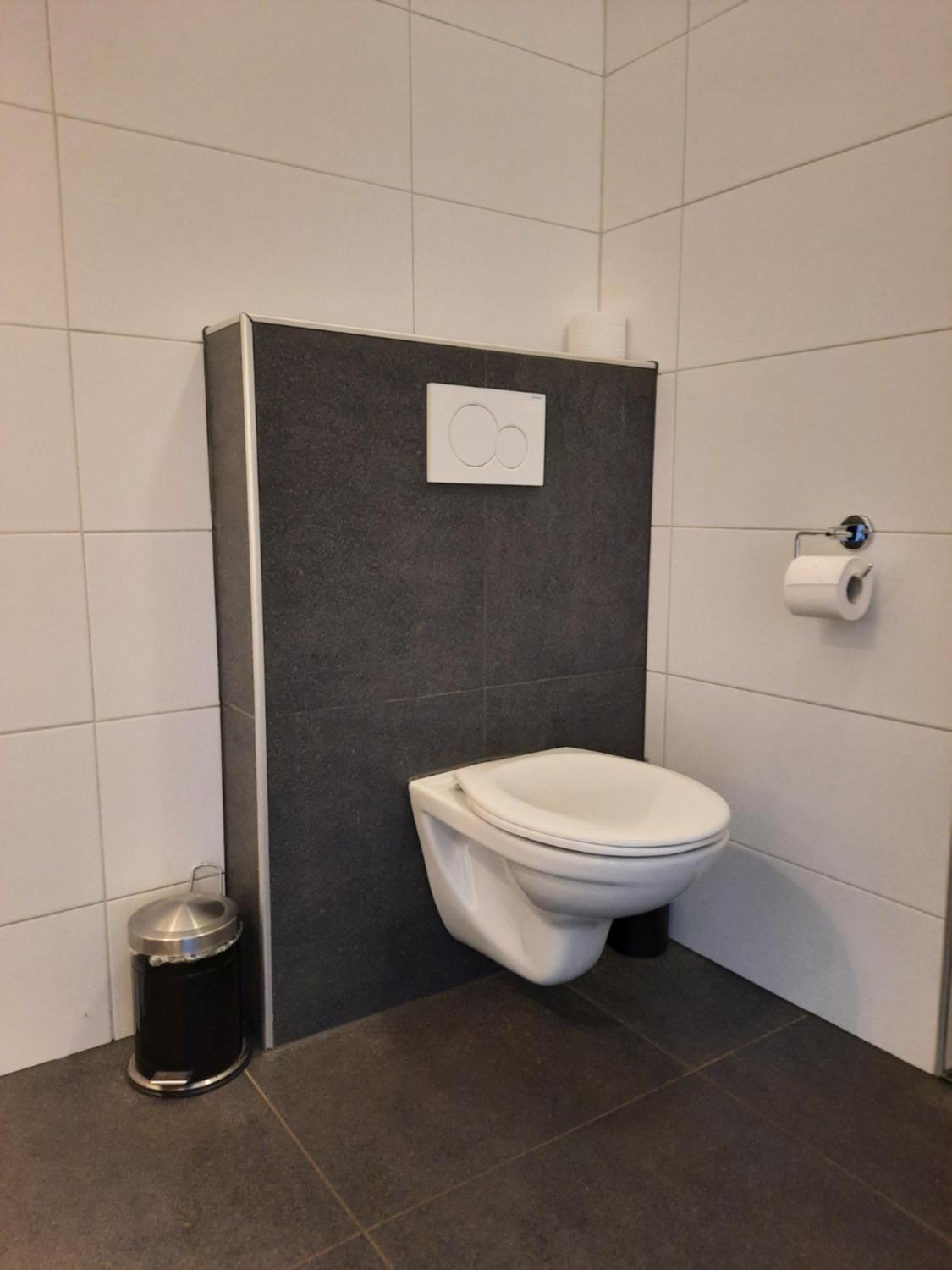 Double or Twin Room with Private Bathroom - Photo 3
