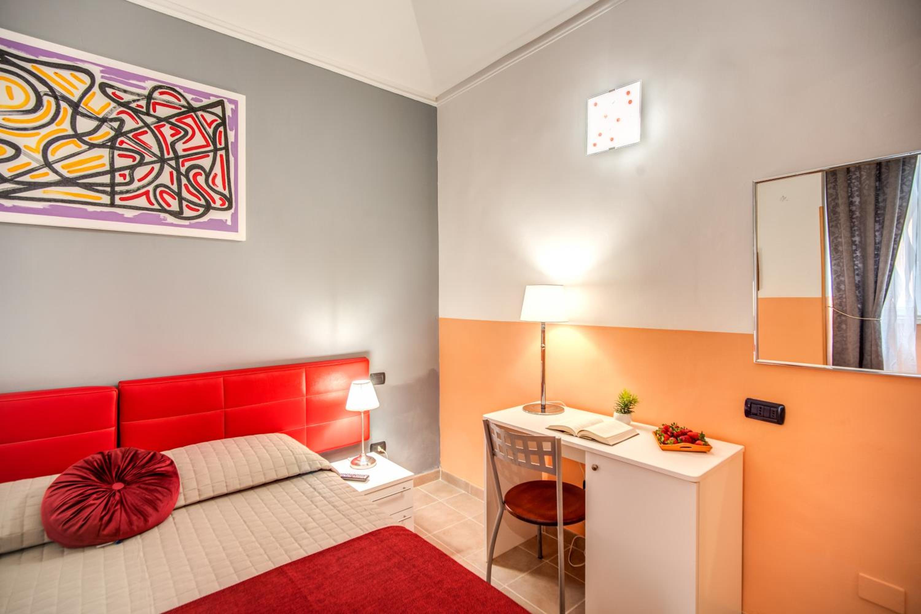 Standard Twin Room photo 2