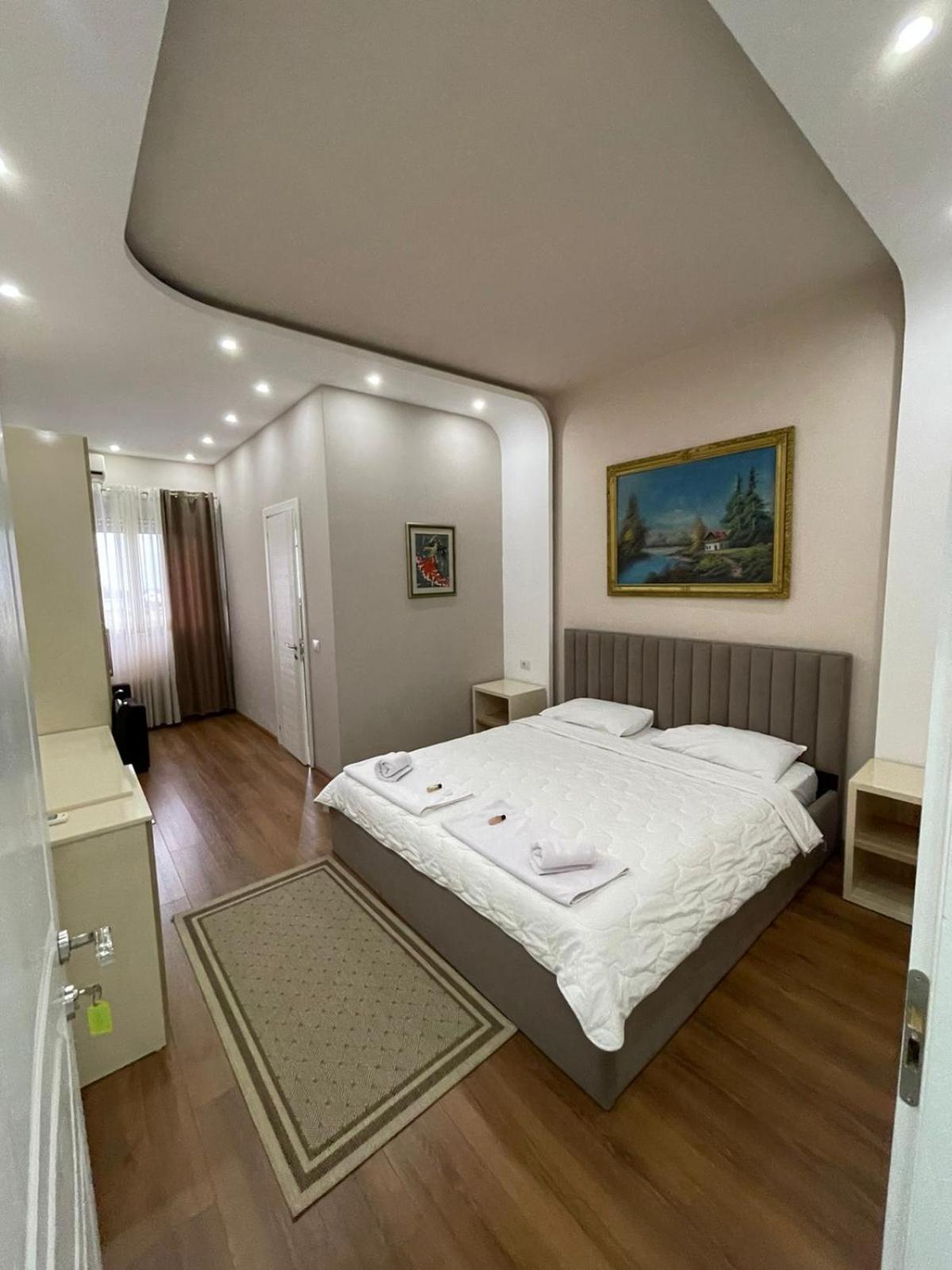Standard Double Room photo 3