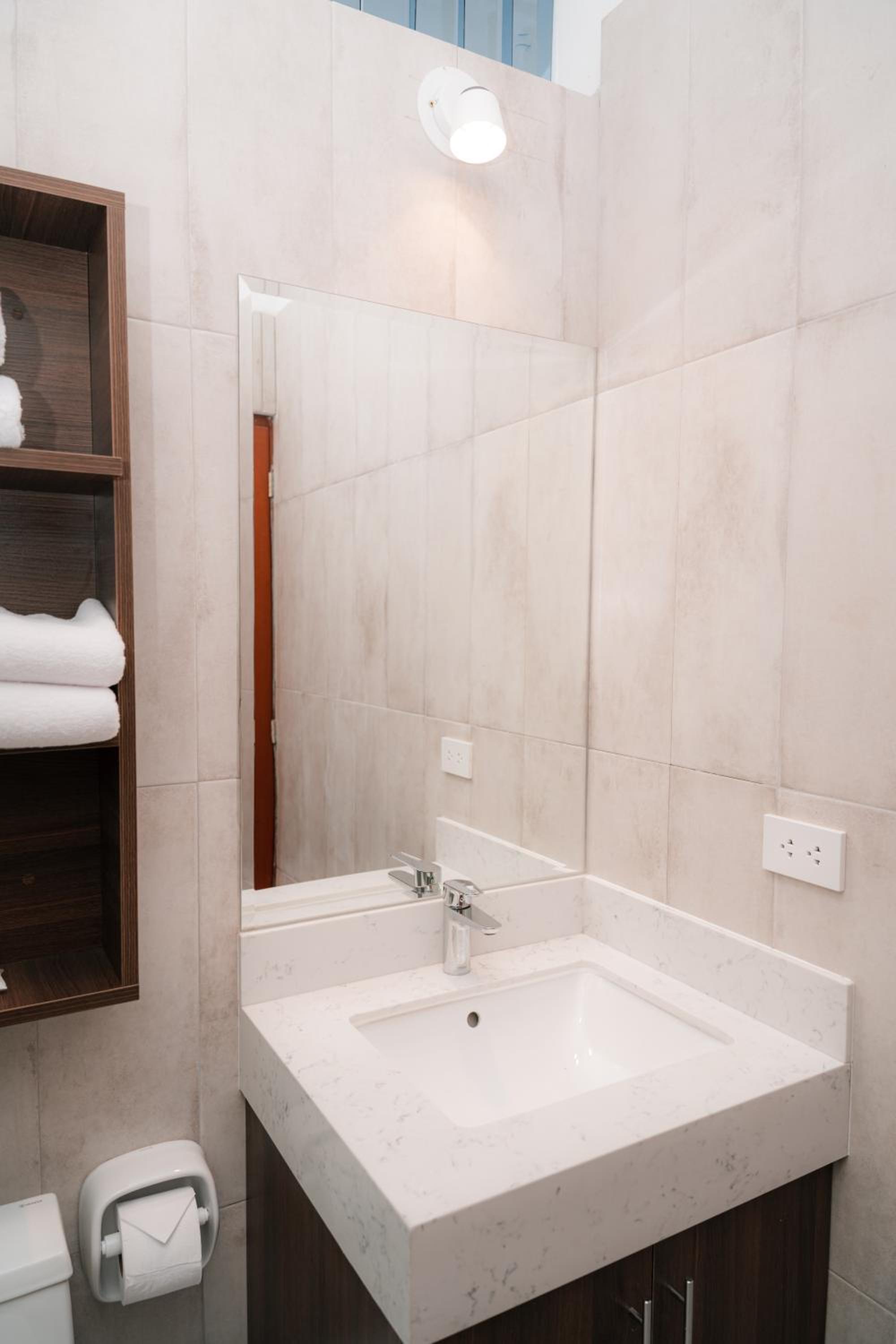 Single Room photo 2