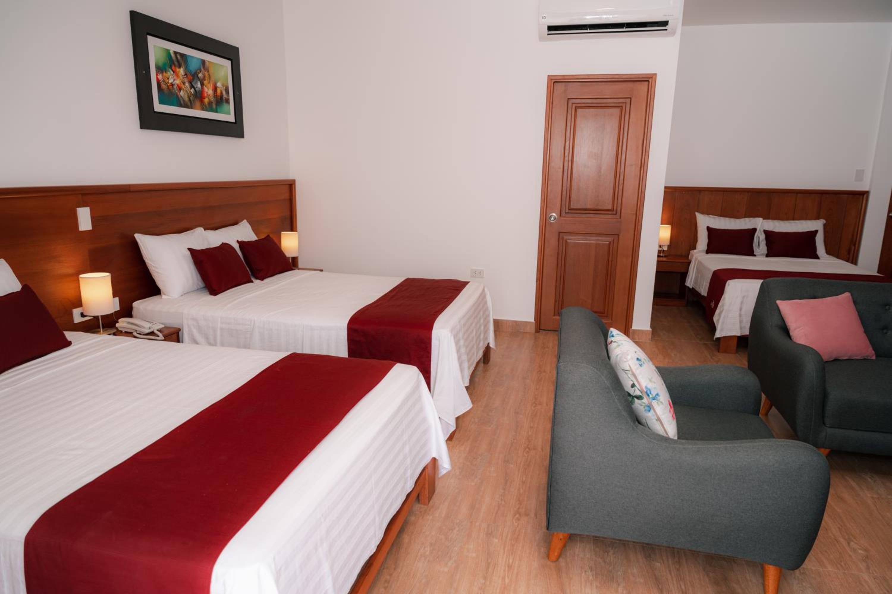 Triple Room photo 2