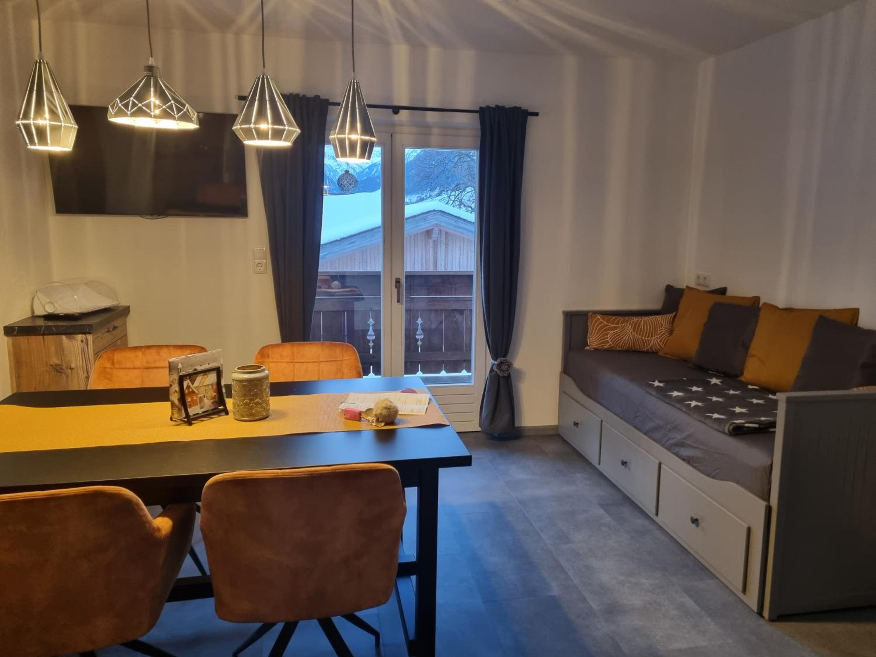 Apartment photo 3