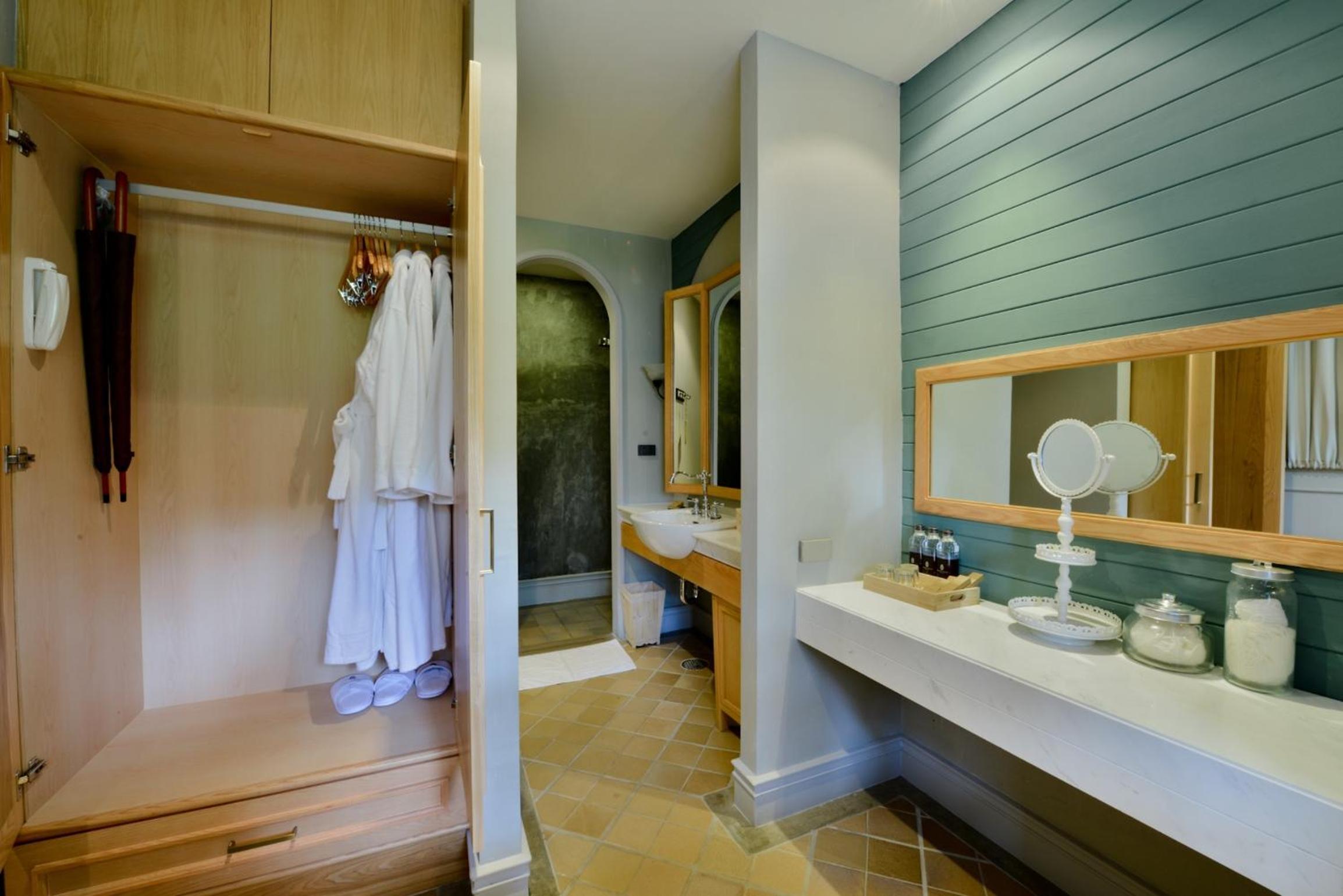 Glory Suite - Photo 6
